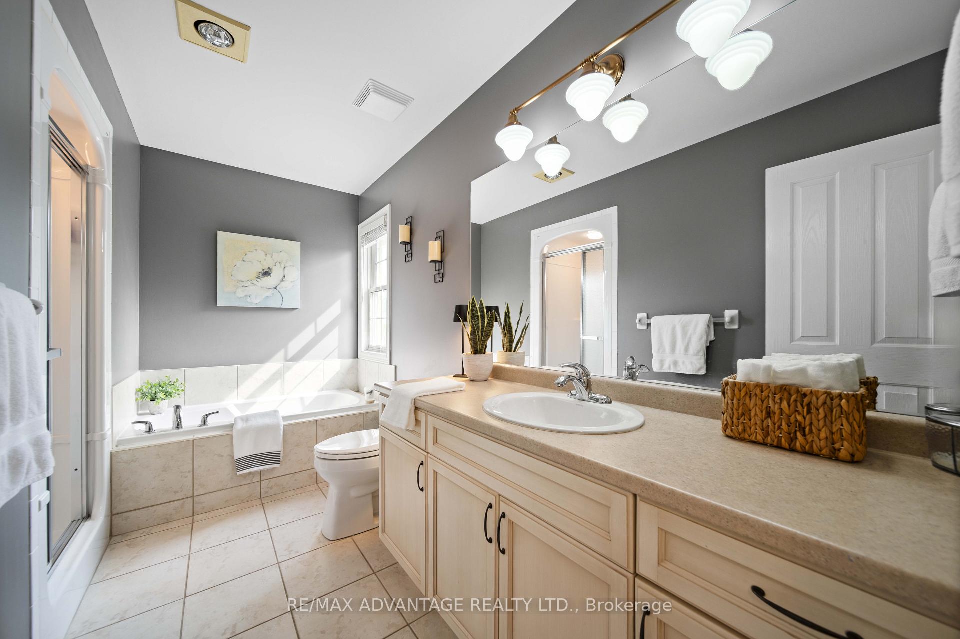 Photo 19 of 1519 Shore Road, London, South A — HOMEH