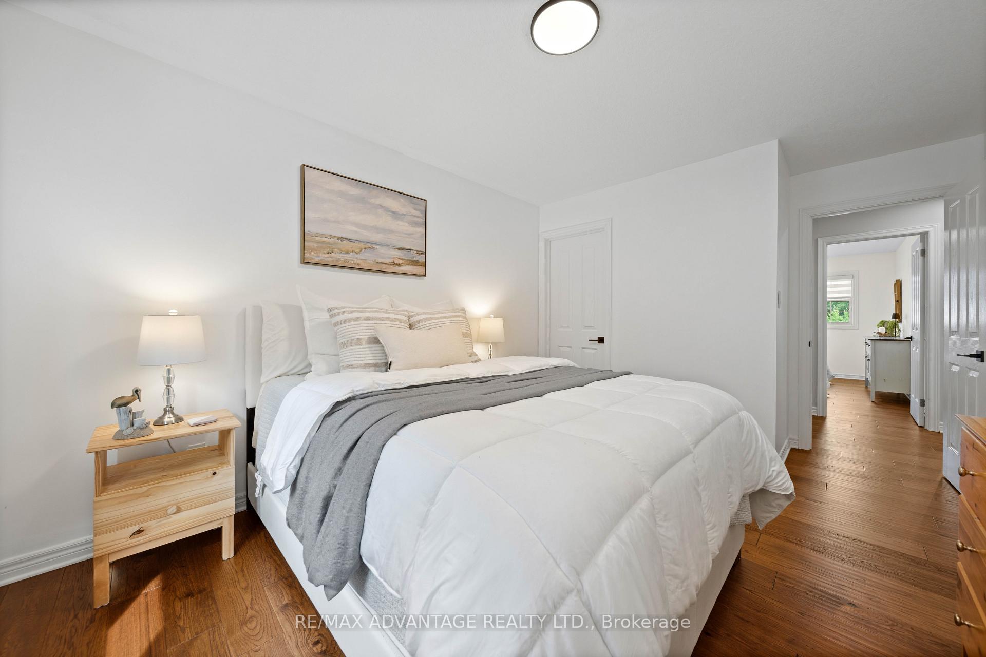 Photo 22 of 1519 Shore Road, London, South A — HOMEH