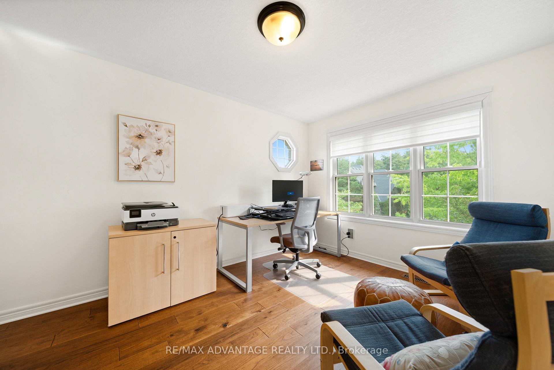 Photo 28 of 1519 Shore Road, London, South A — HOMEH