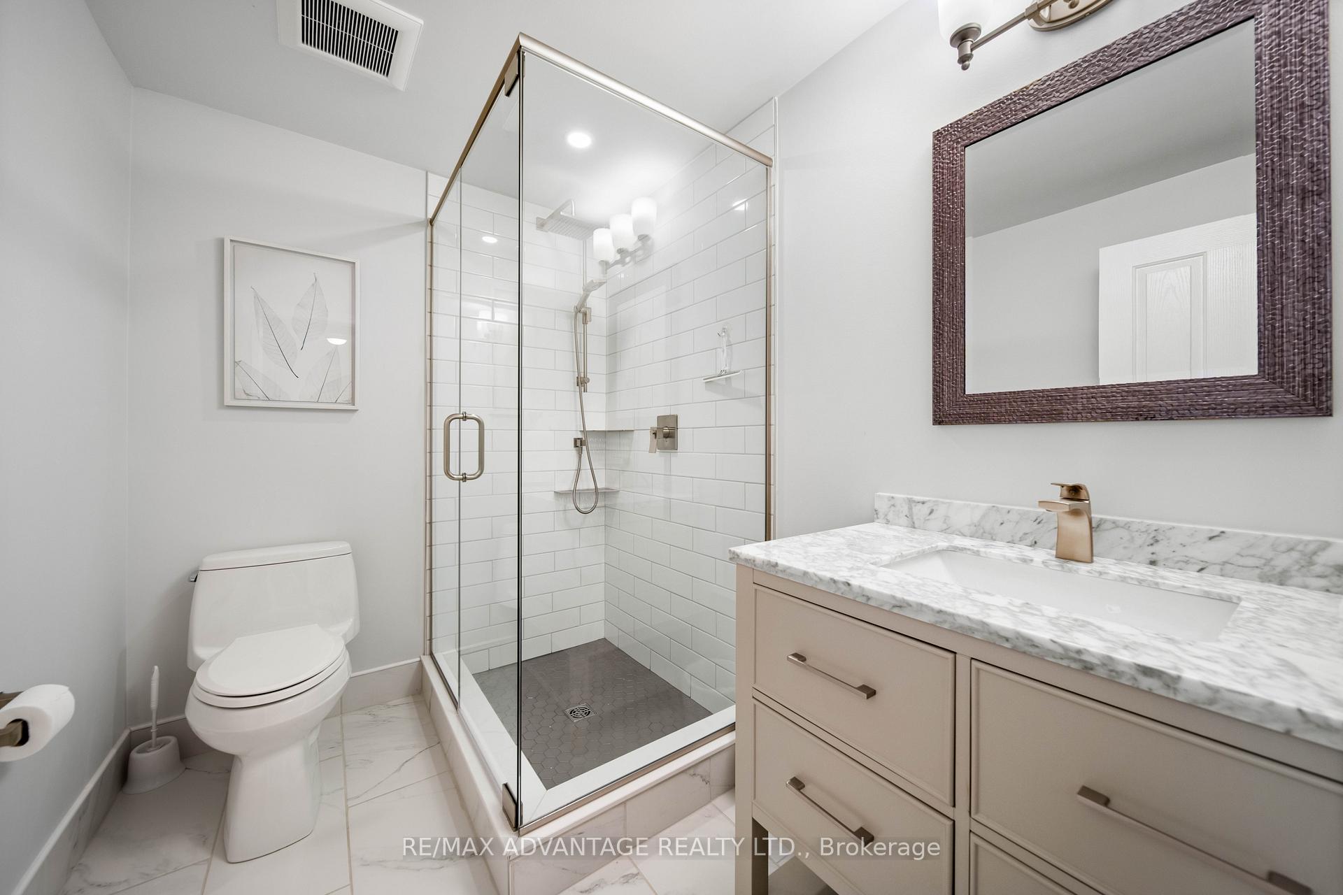 Photo 32 of 1519 Shore Road, London, South A — HOMEH