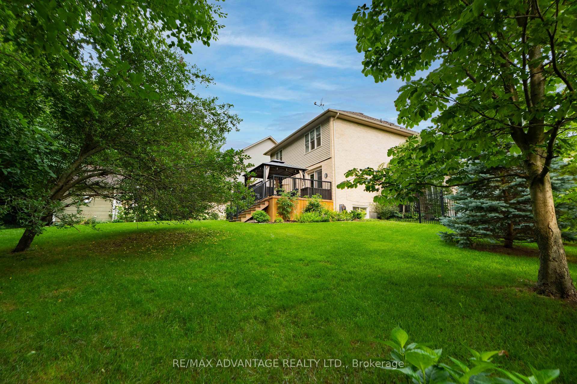 Photo 34 of 1519 Shore Road, London, South A — HOMEH