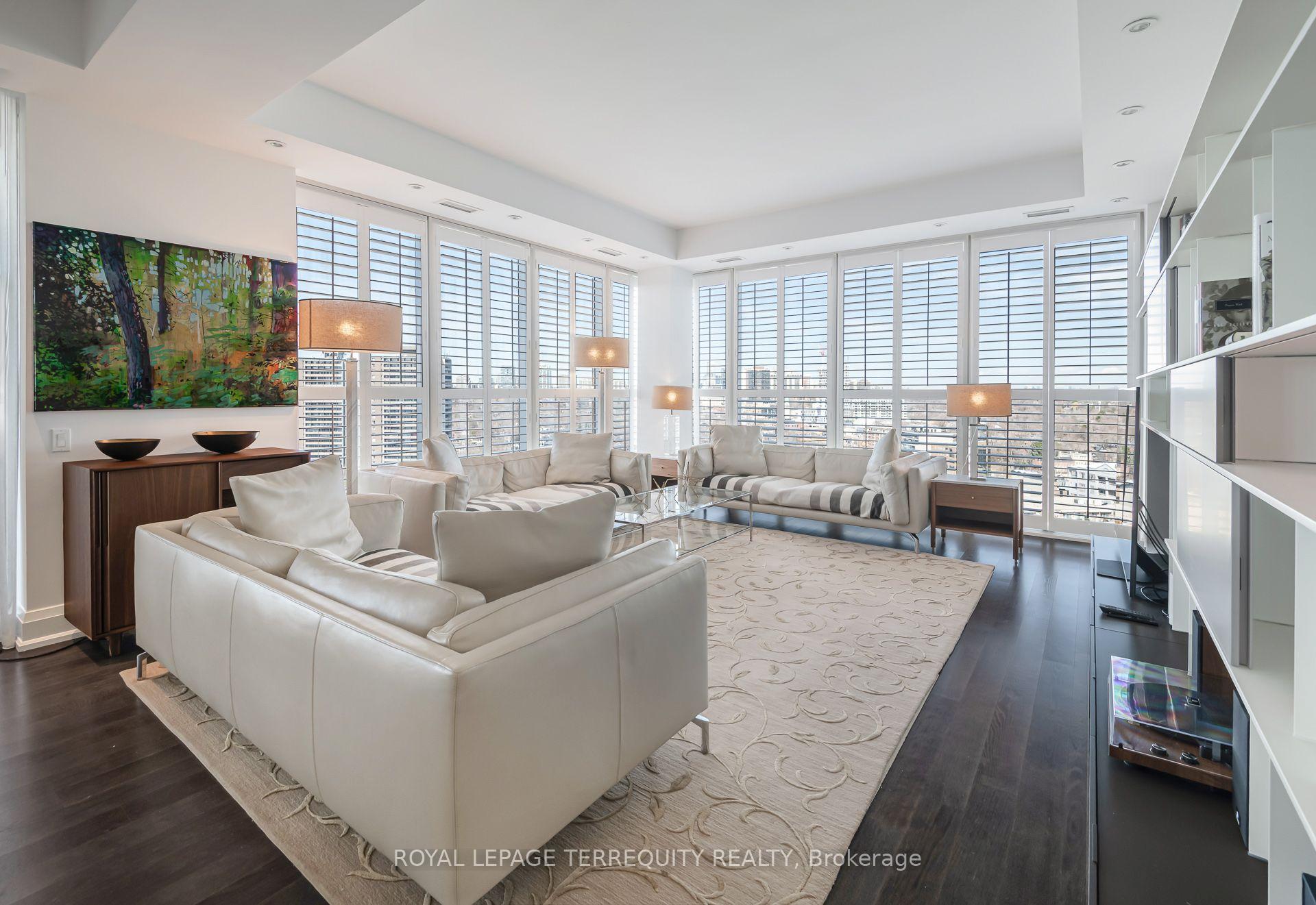 Photo 12 of Unit 1704, 88 Davenport Road, Toronto, The Annex — HOMEH