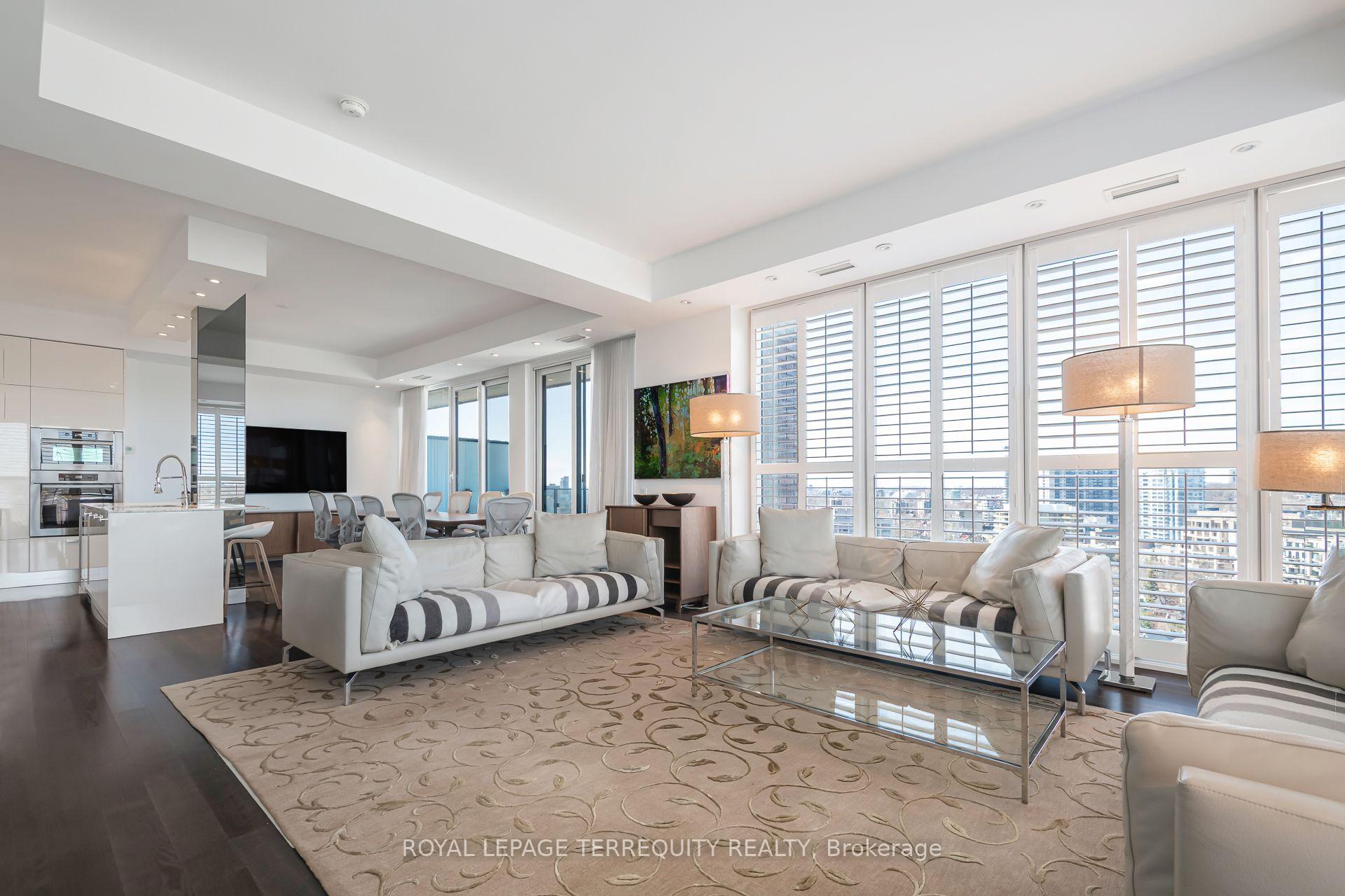 Photo 15 of Unit 1704, 88 Davenport Road, Toronto, The Annex — HOMEH