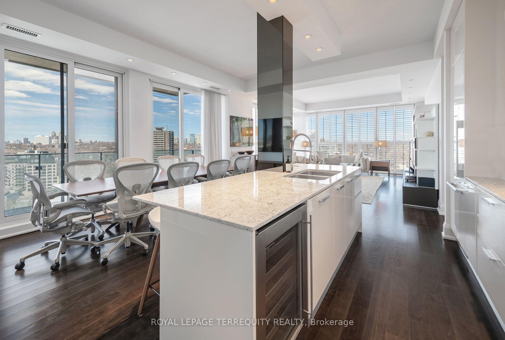 Photo 20 of Unit 1704, 88 Davenport Road, Toronto, The Annex — HOMEH