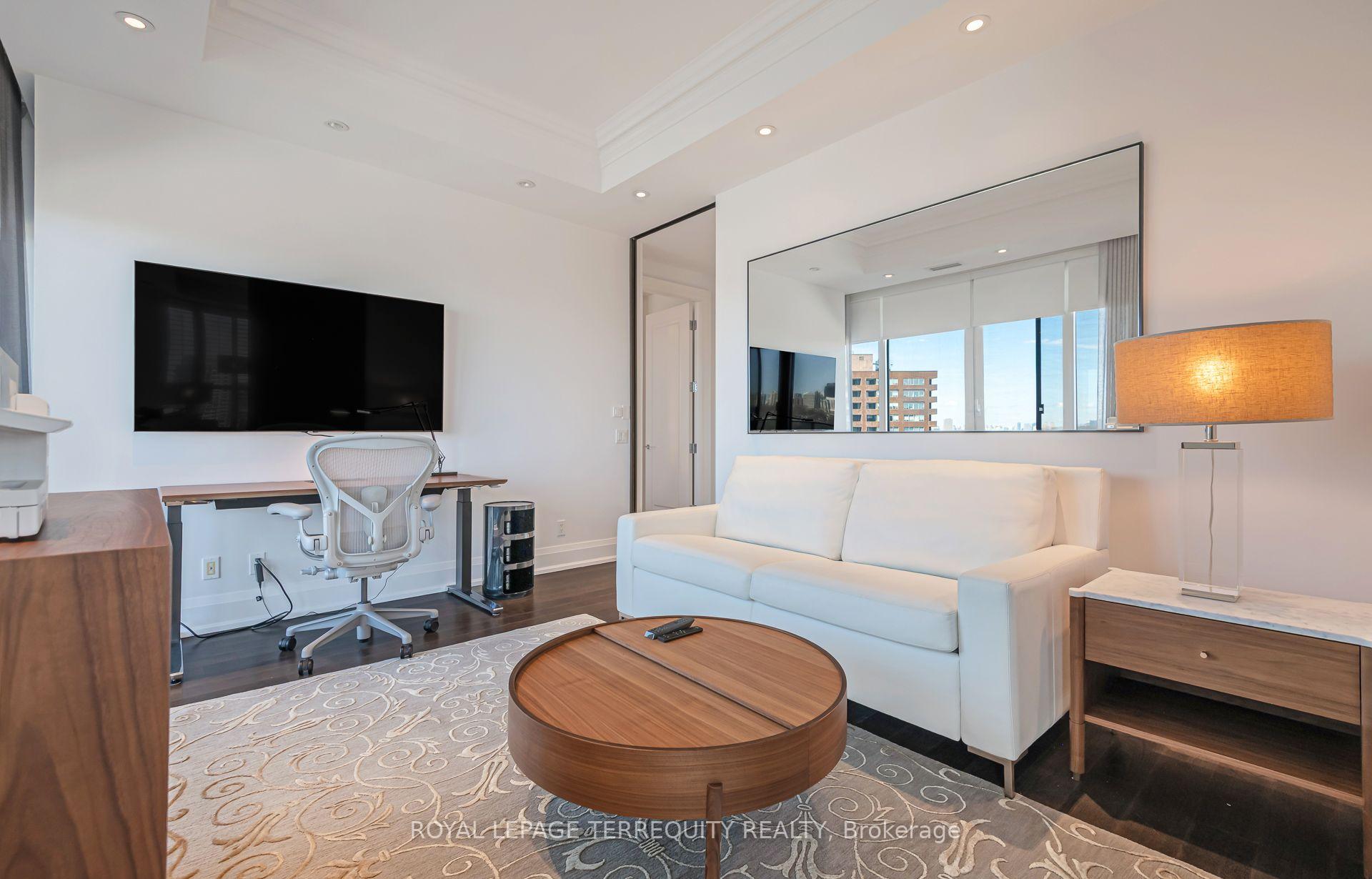 Photo 25 of Unit 1704, 88 Davenport Road, Toronto, The Annex — HOMEH