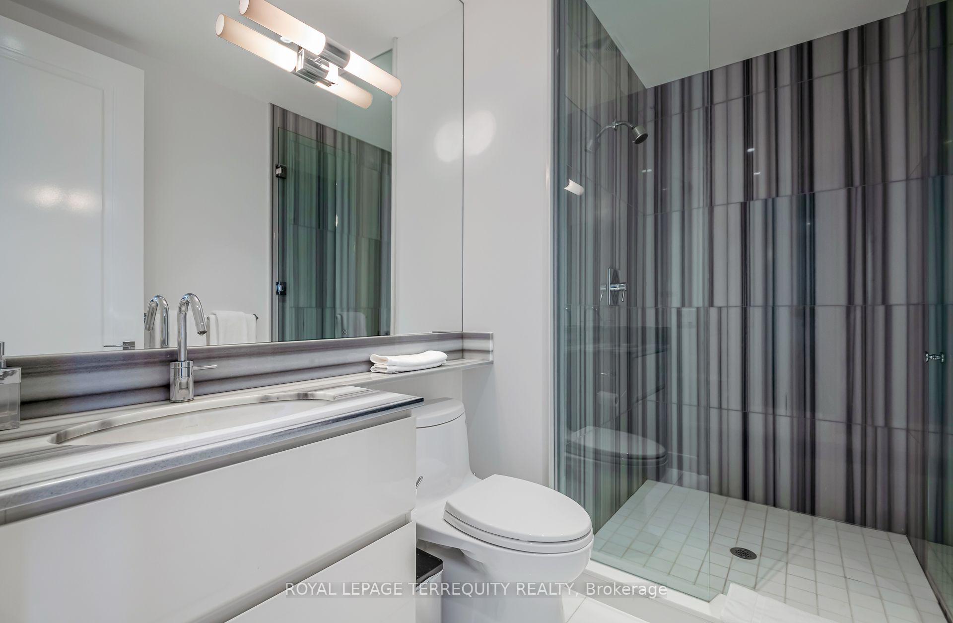 Photo 33 of Unit 1704, 88 Davenport Road, Toronto, The Annex — HOMEH