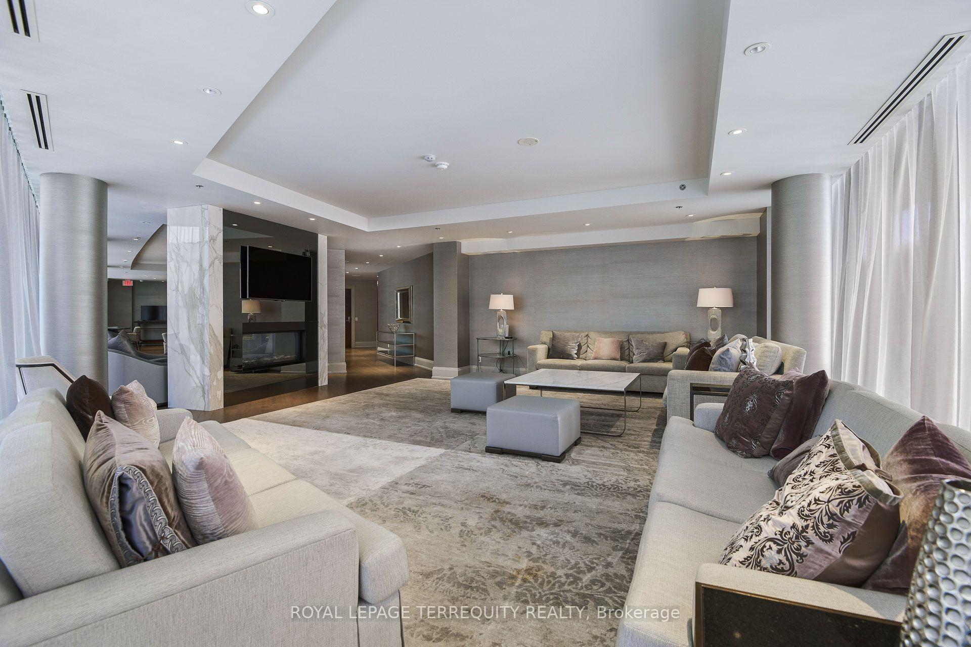 Photo 39 of Unit 1704, 88 Davenport Road, Toronto, The Annex — HOMEH