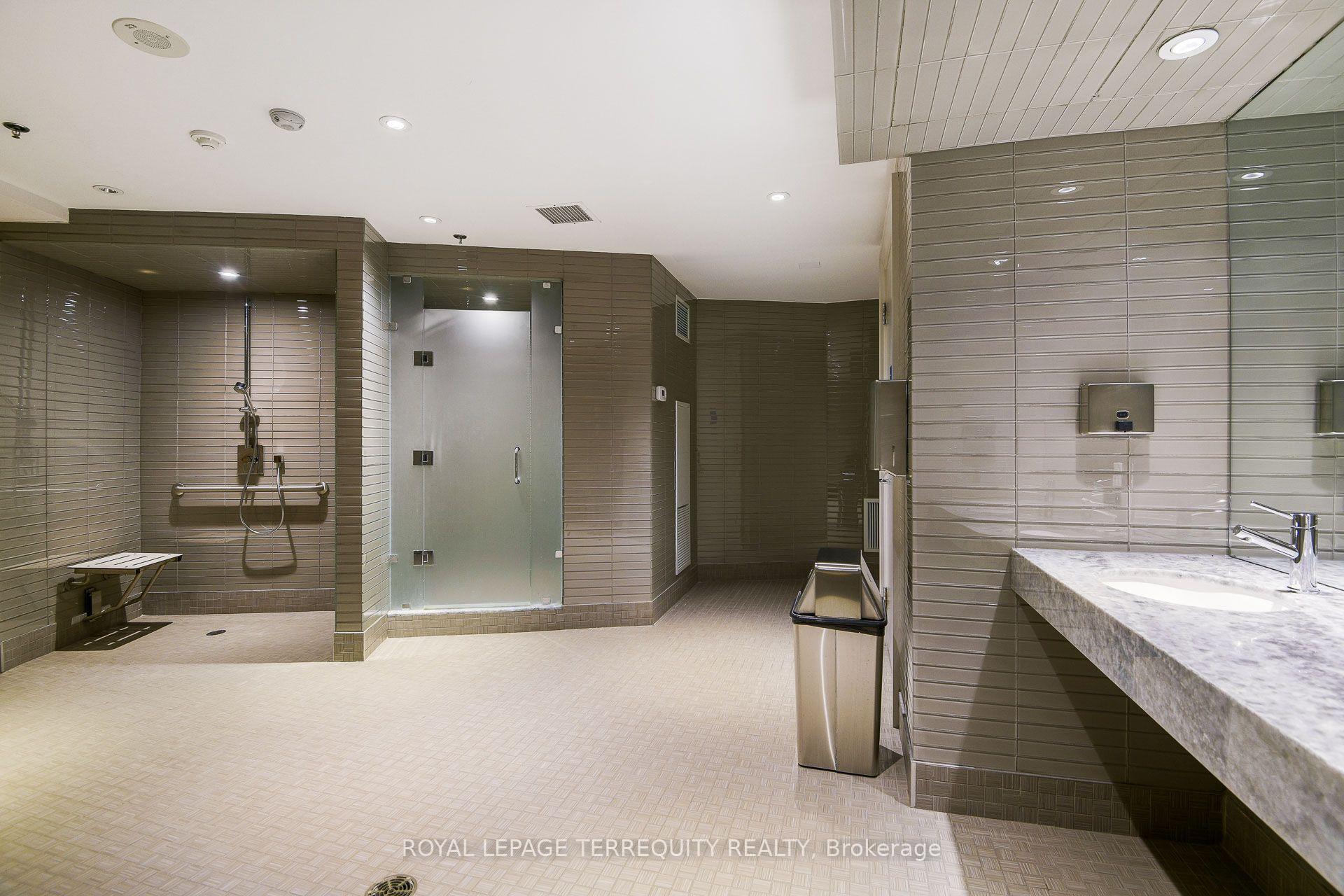 Photo 43 of Unit 1704, 88 Davenport Road, Toronto, The Annex — HOMEH