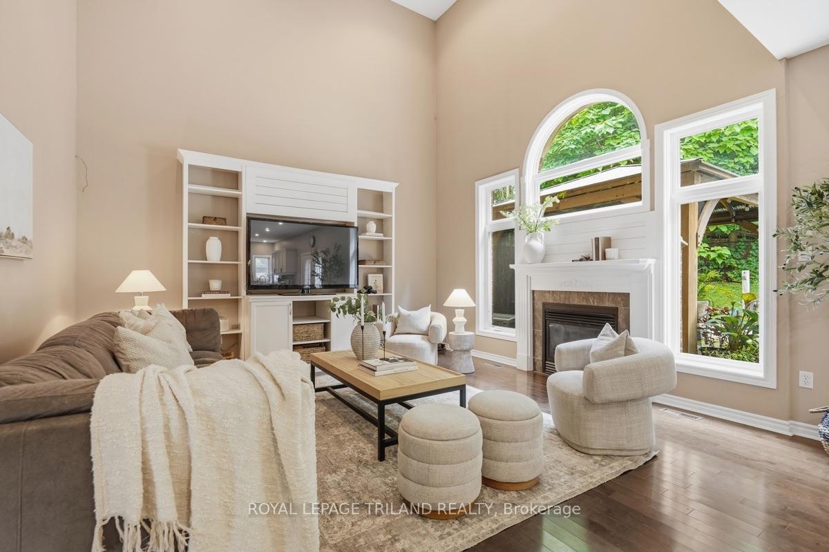 Photo 11 of 365 Richmeadow Road, London, North M — HOMEH