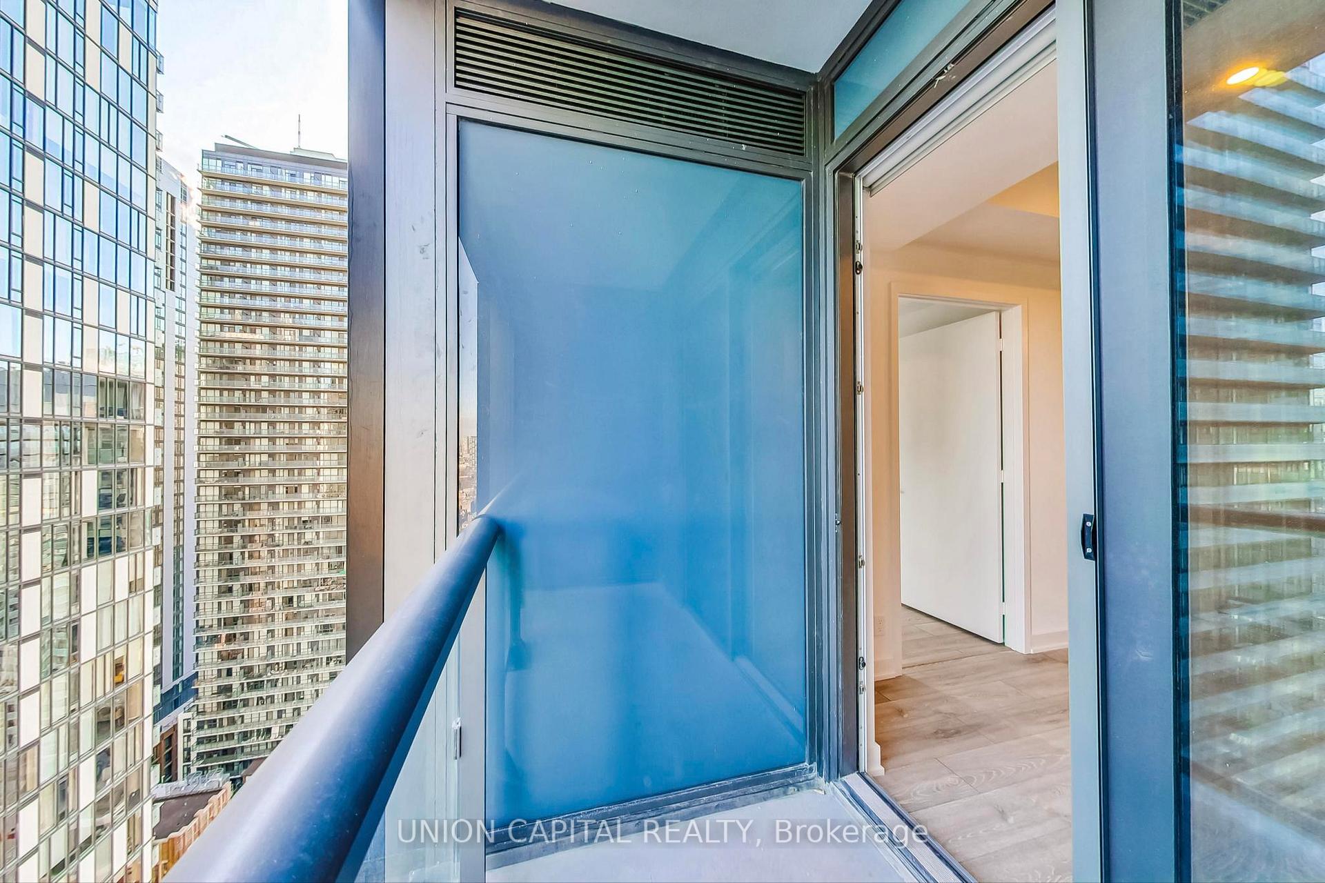 Photo 2 of Unit 3305, 108 Peter Street, Toronto, Waterfront Communities — HOMEH