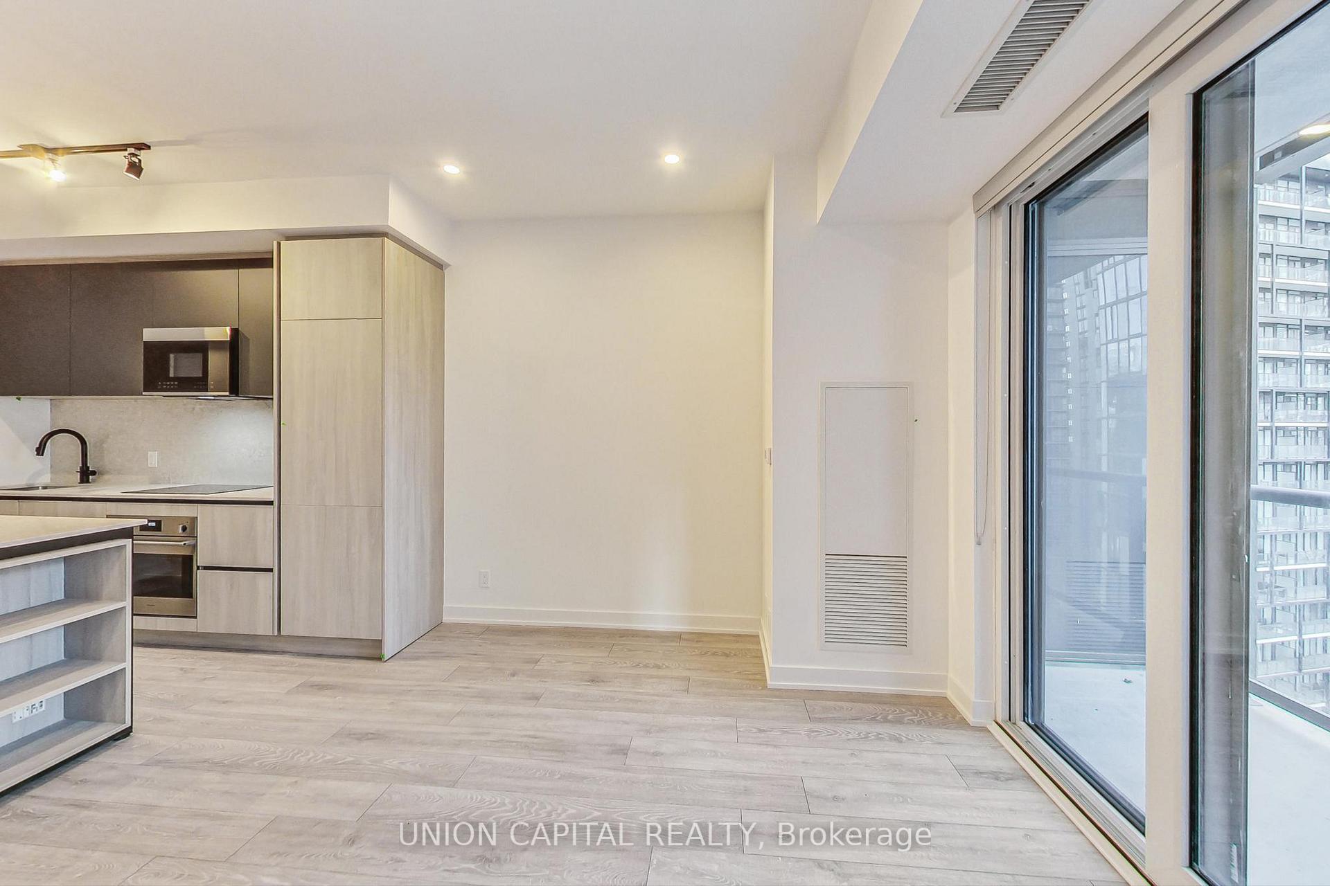 Photo 8 of Unit 3305, 108 Peter Street, Toronto, Waterfront Communities — HOMEH