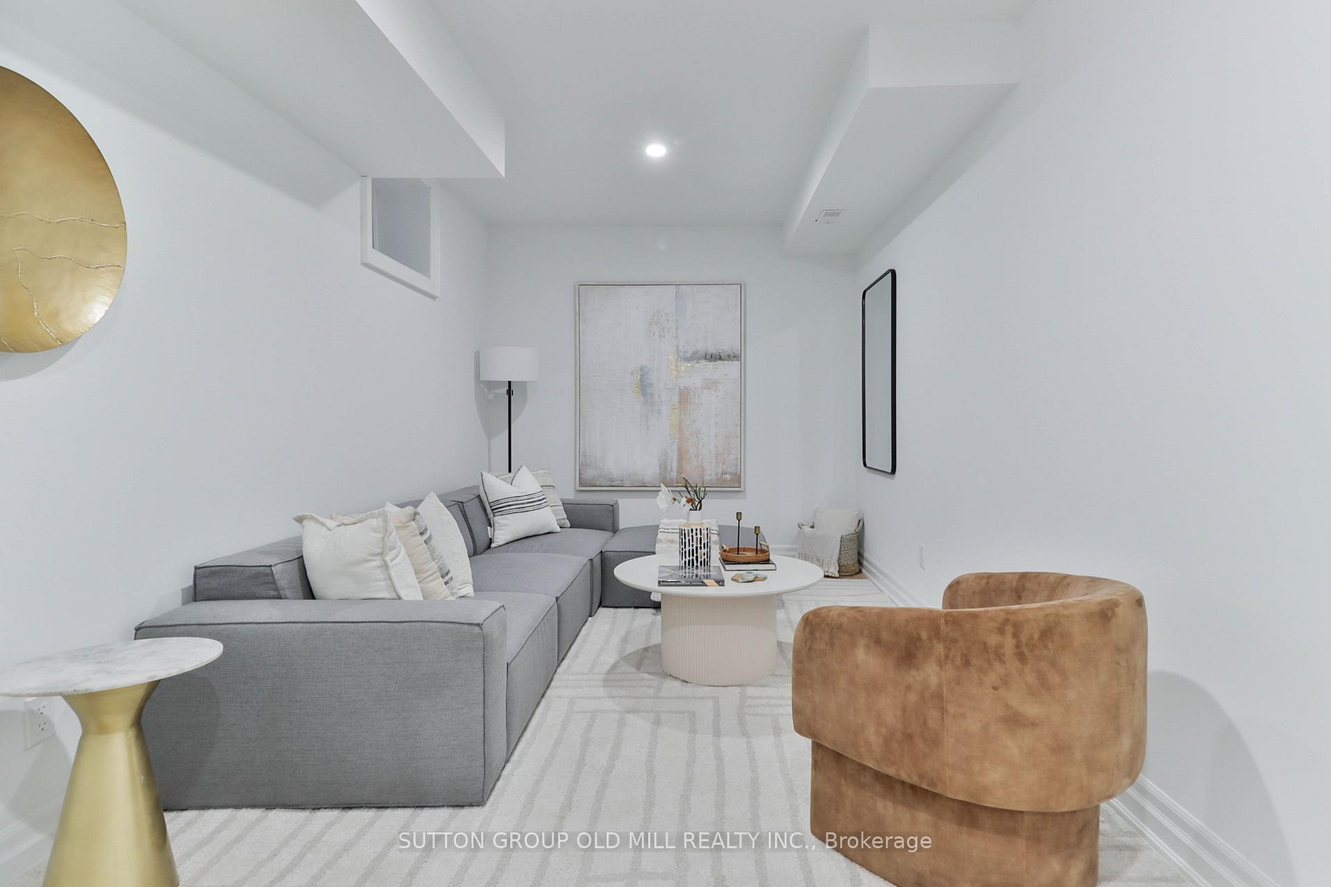 Photo 15 of 28 Eastmount Avenue, Toronto, Playter Estates-Danforth — HOMEH