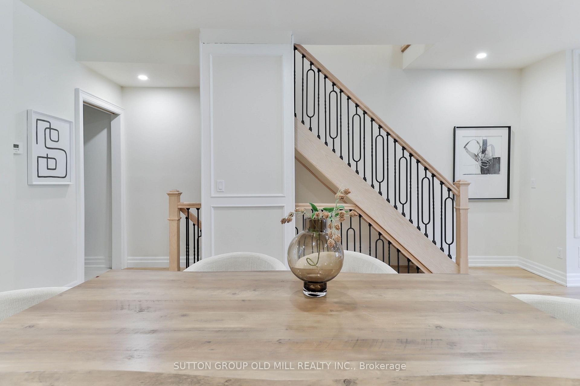 Photo 20 of 28 Eastmount Avenue, Toronto, Playter Estates-Danforth — HOMEH