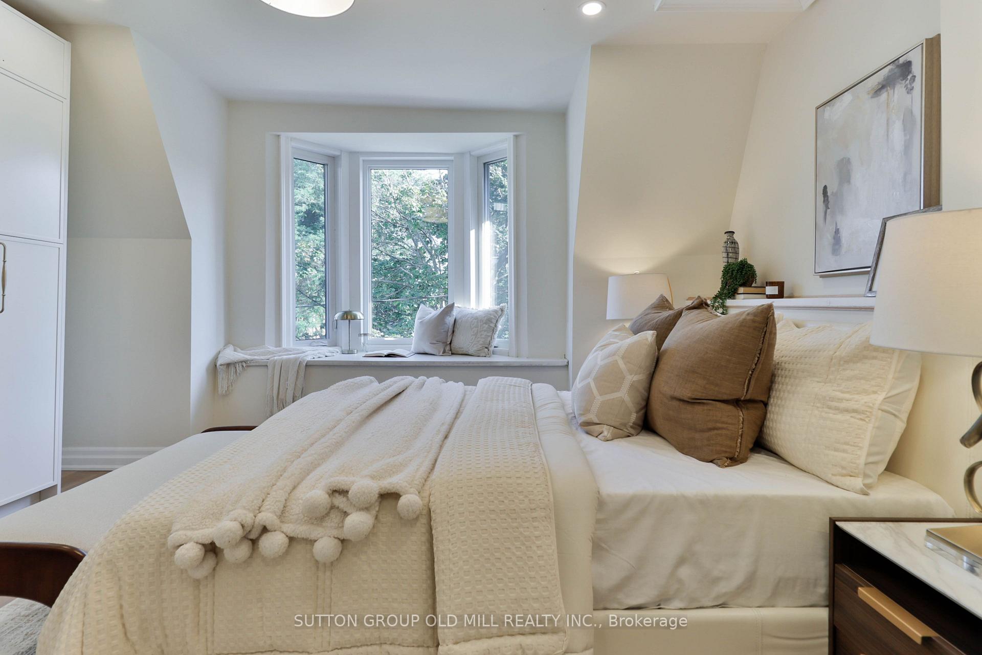 Photo 23 of 28 Eastmount Avenue, Toronto, Playter Estates-Danforth — HOMEH