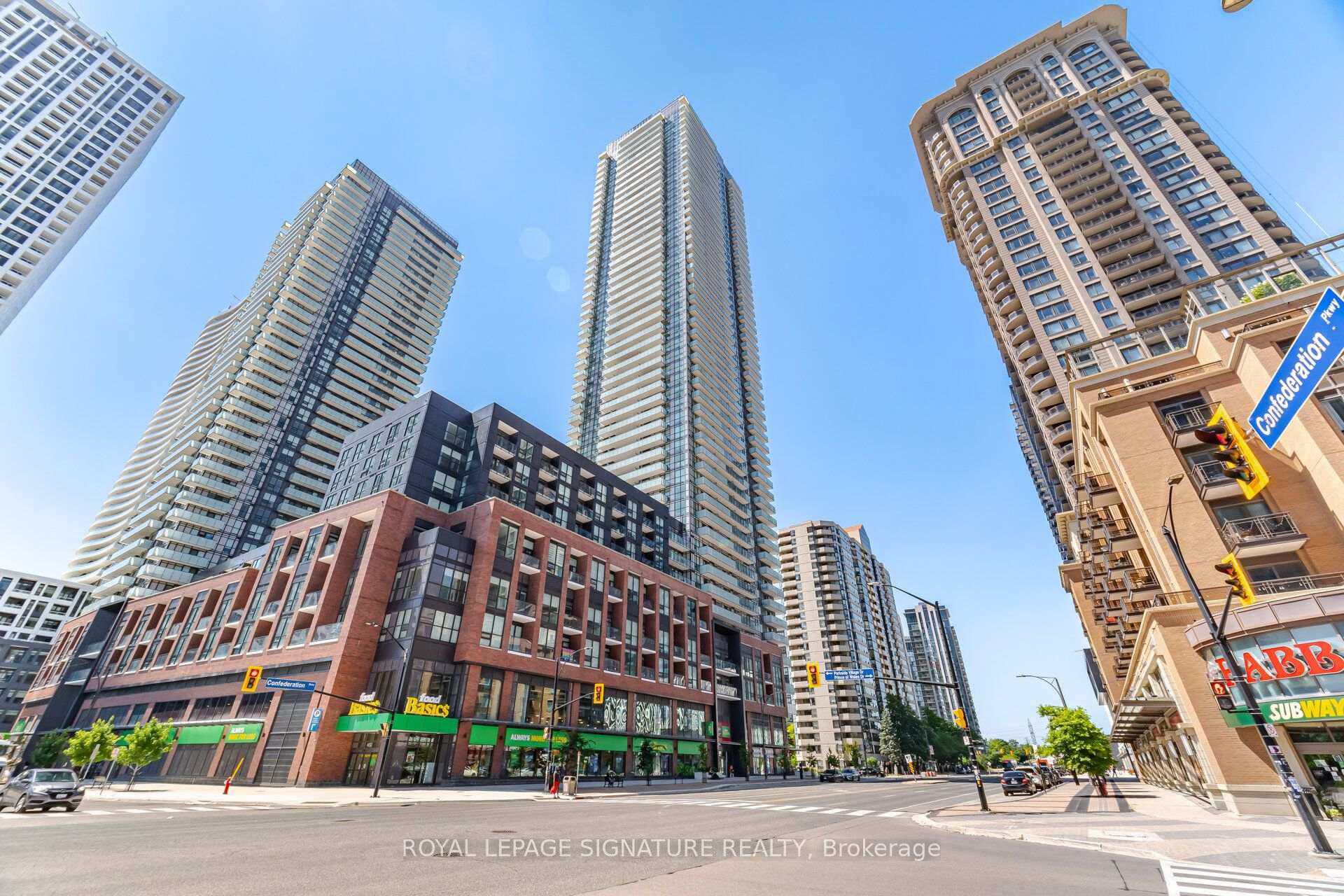 Photo 3 of Unit 2709, 430 Square One Drive, Mississauga, City Centre — HOMEH