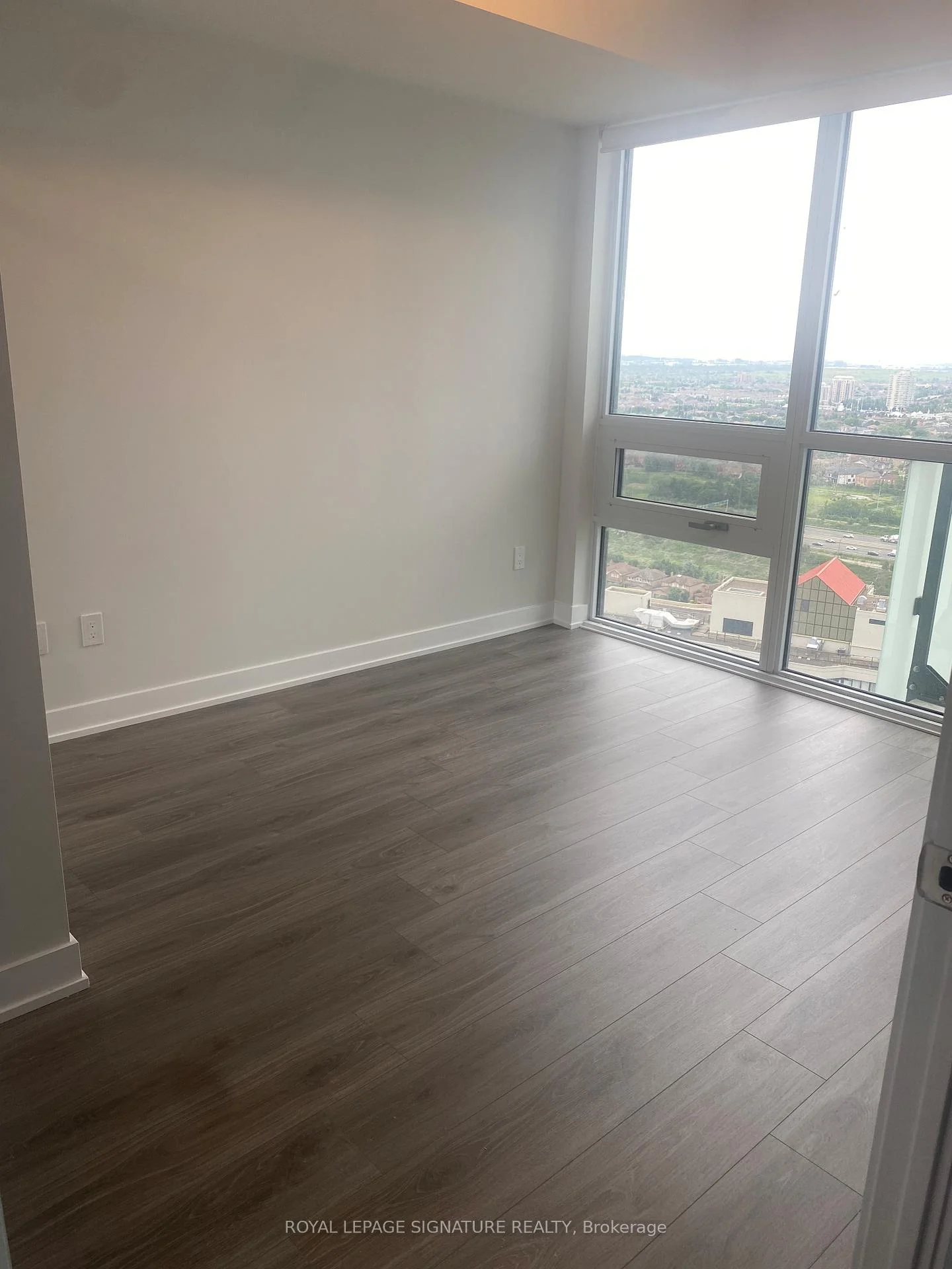 Photo 12 of Unit 2709, 430 Square One Drive, Mississauga, City Centre — HOMEH