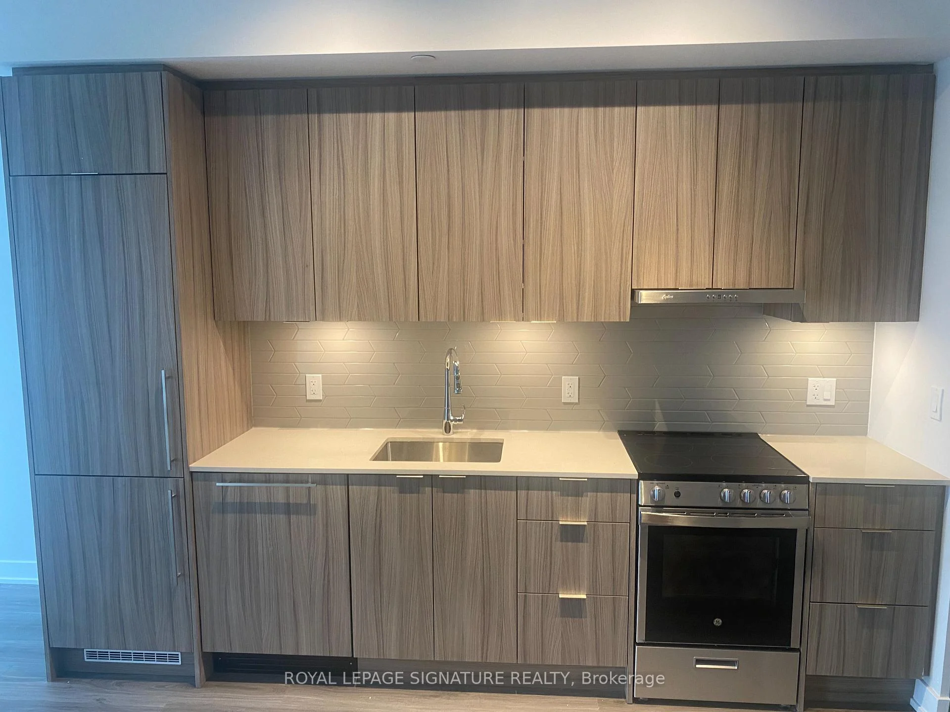 Photo 18 of Unit 2709, 430 Square One Drive, Mississauga, City Centre — HOMEH