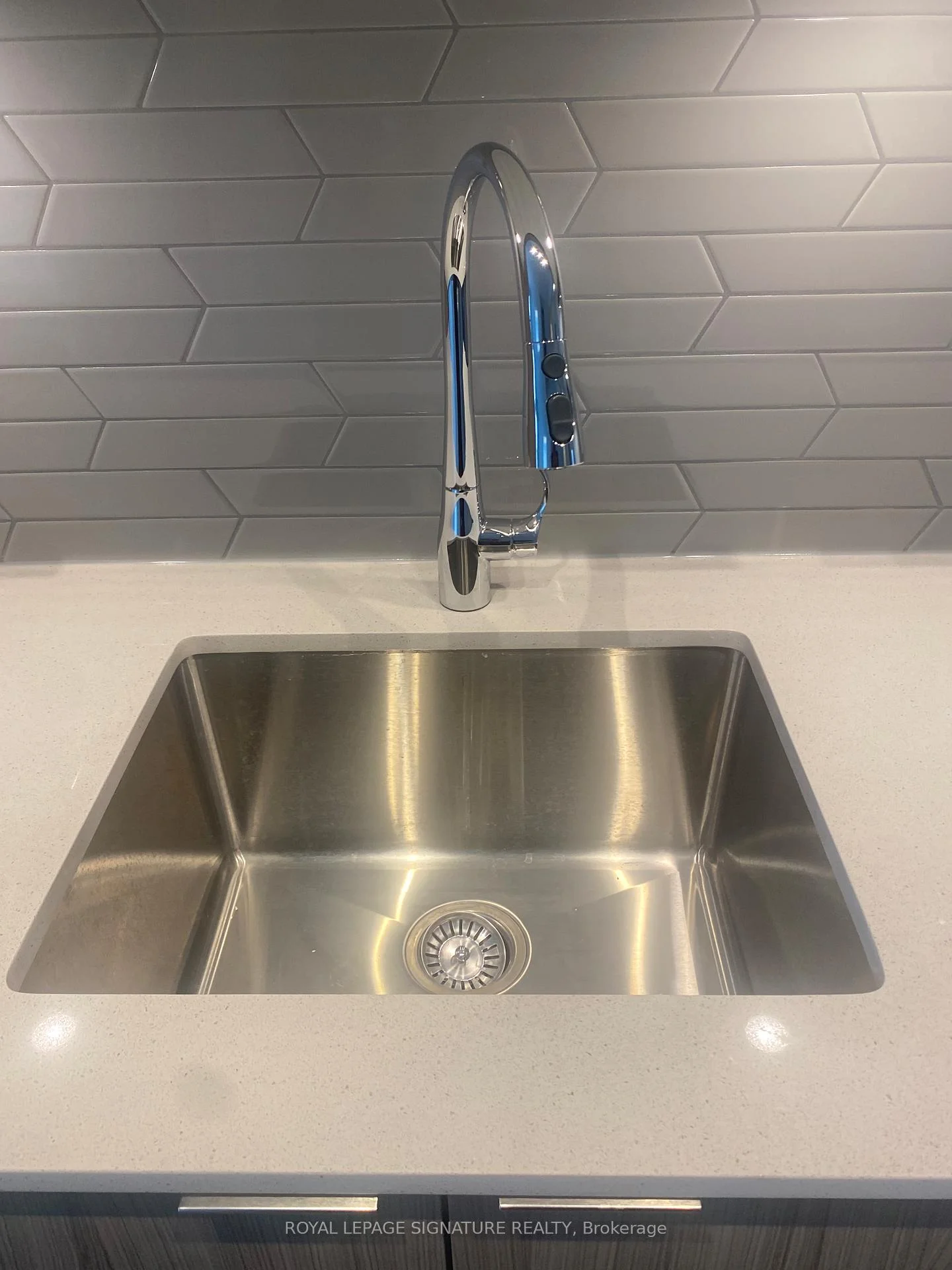Photo 20 of Unit 2709, 430 Square One Drive, Mississauga, City Centre — HOMEH