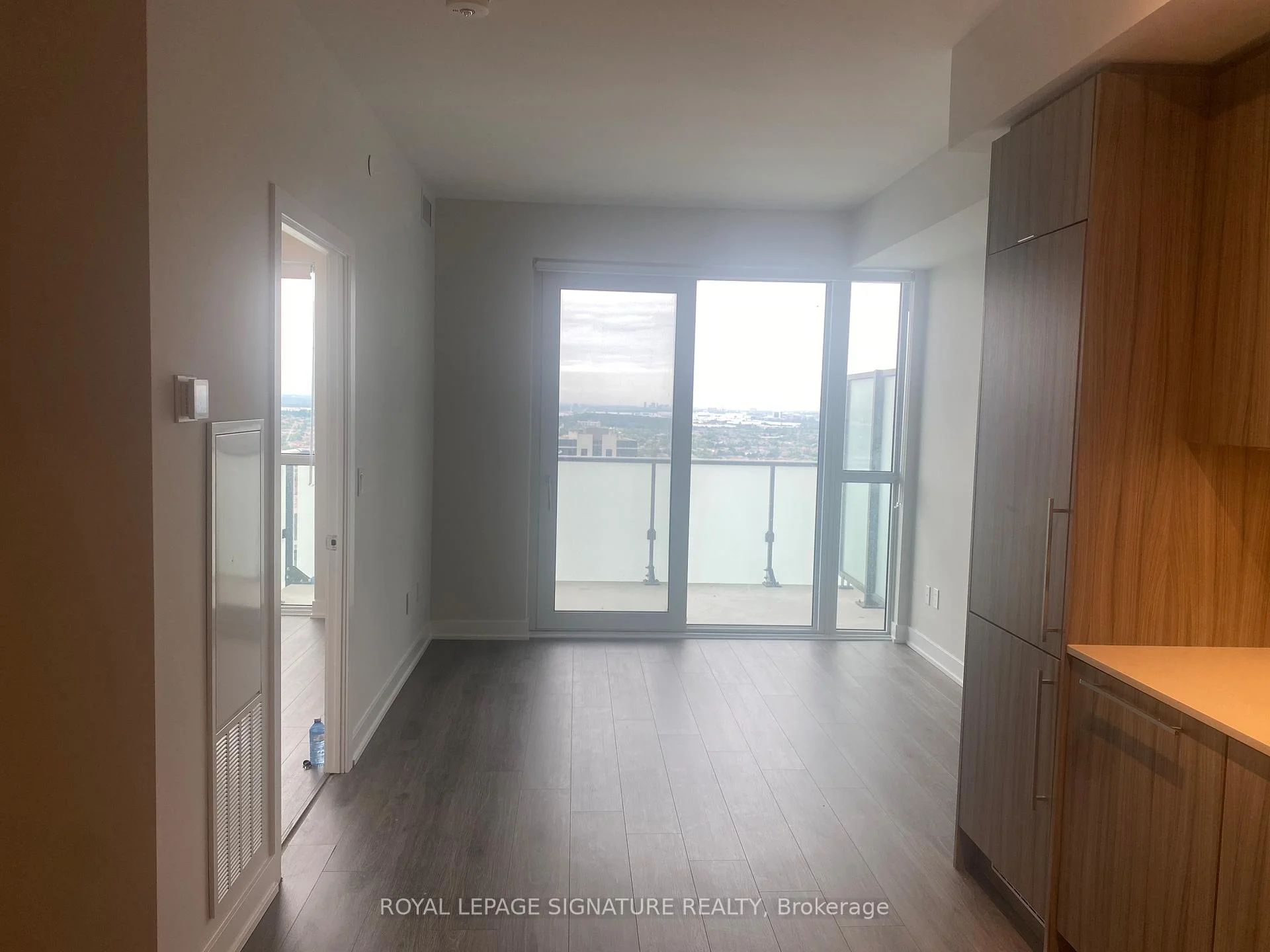 Photo 22 of Unit 2709, 430 Square One Drive, Mississauga, City Centre — HOMEH
