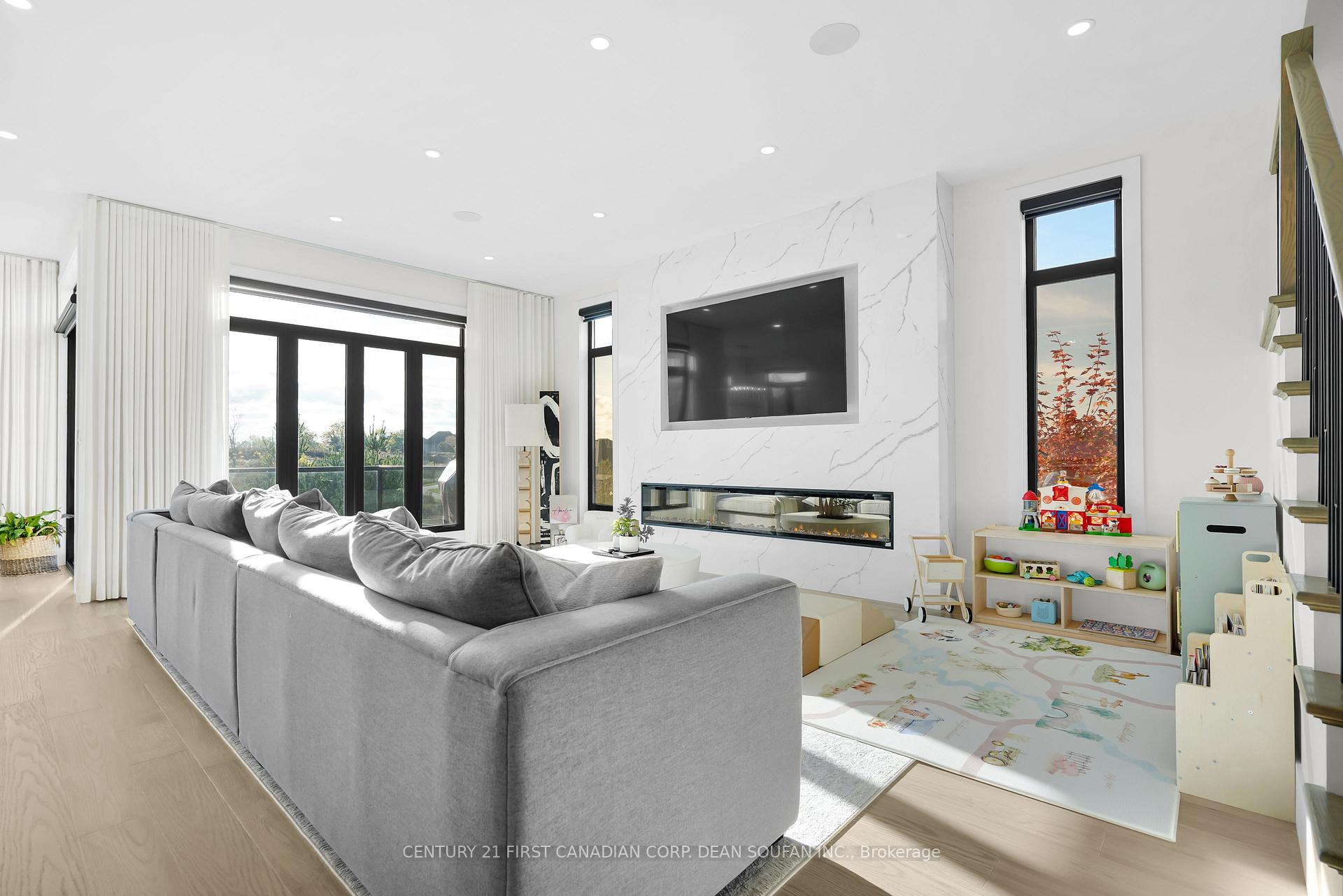 Photo 8 of 7110 Silver Creek Circle, London, South V — HOMEH