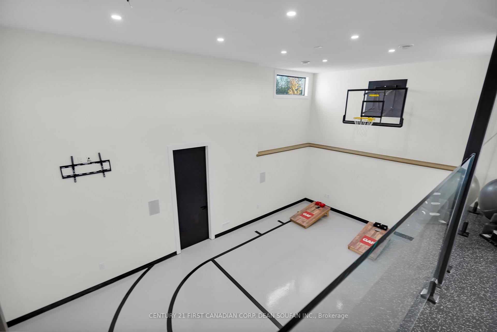 Photo 41 of 7110 Silver Creek Circle, London, South V — HOMEH