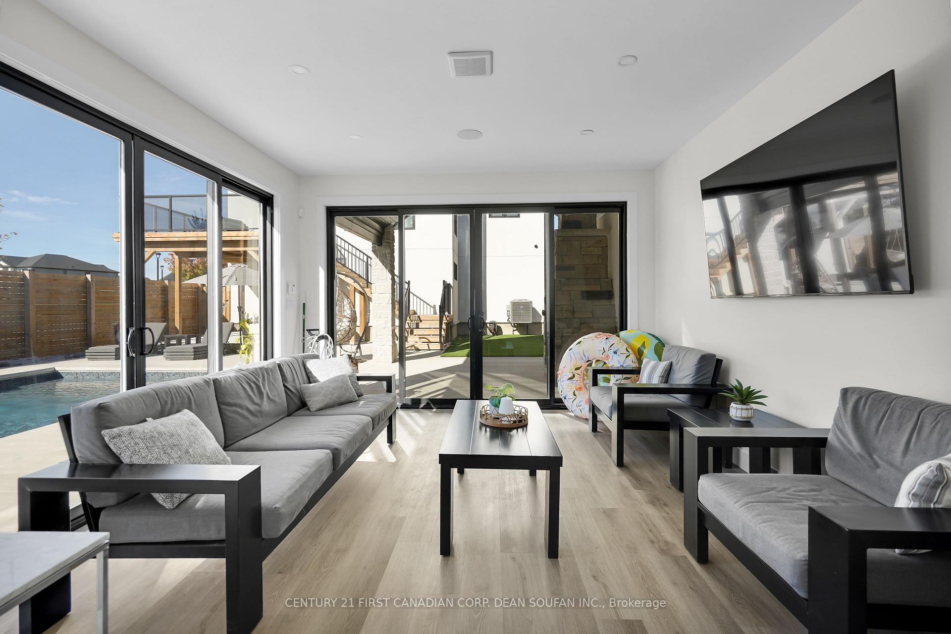 Photo 43 of 7110 Silver Creek Circle, London, South V — HOMEH