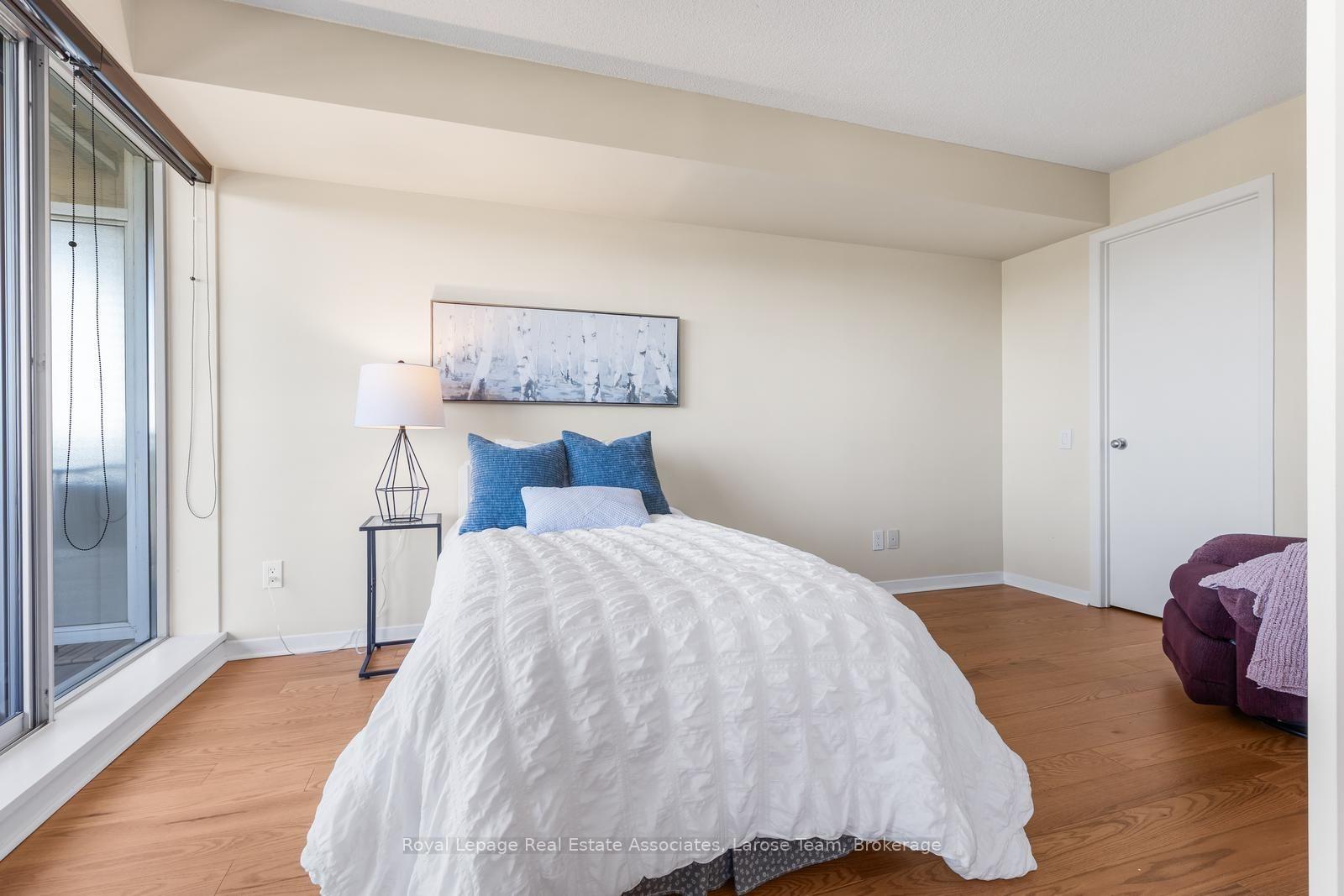Photo 13 of Unit 611, 1050 The Queensway, Etobicoke, Islington-City Centre West — HOMEH