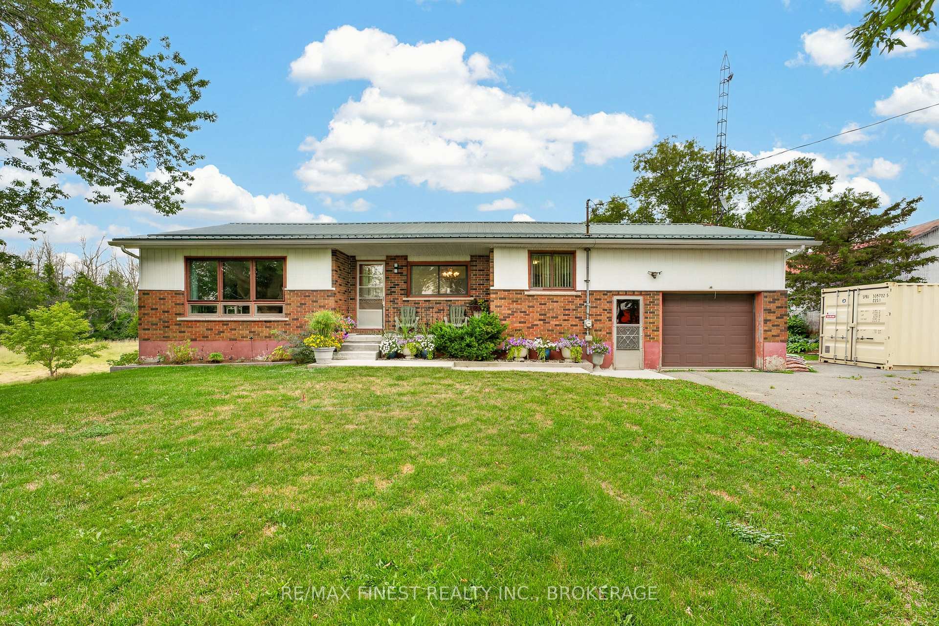 Photo of 607 Fitchett Road
