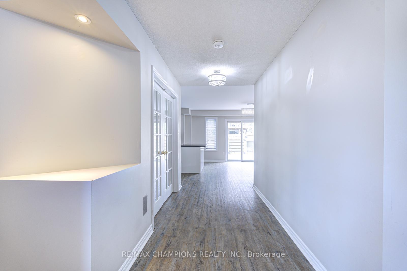 Photo 20 of 20 Bell Street, Barrie, Ardagh — HOMEH