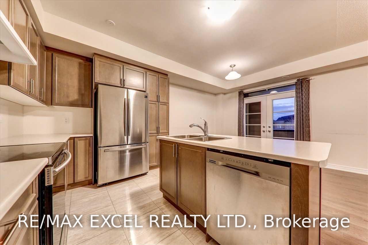 Photo 12 of Unit B, 115 Luzon Avenue, Markham, Cedar Grove — HOMEH