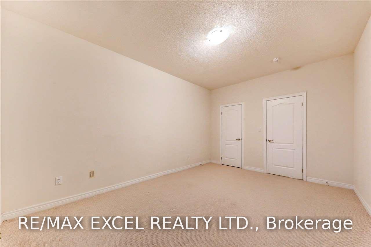 Photo 16 of Unit B, 115 Luzon Avenue, Markham, Cedar Grove — HOMEH