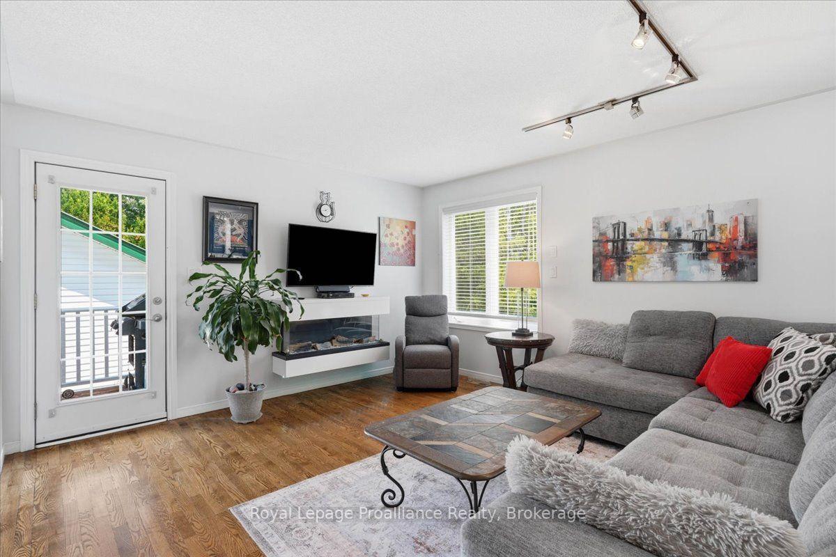 Photo 11 of 155 Downs Road, Quinte West, Murray Ward — HOMEH