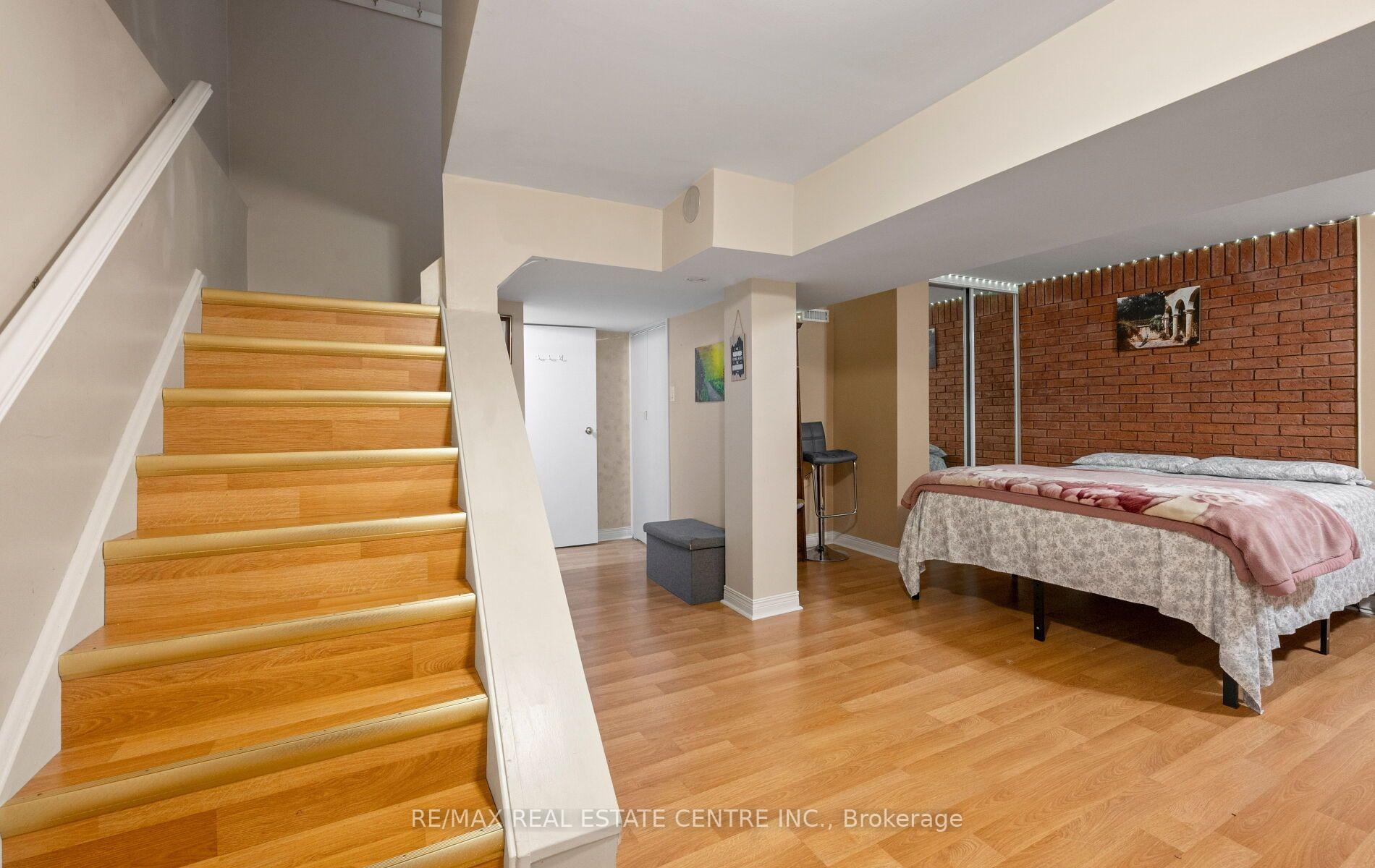 Photo 30 of 4 Ecclestone Drive, Brampton, Brampton West — HOMEH