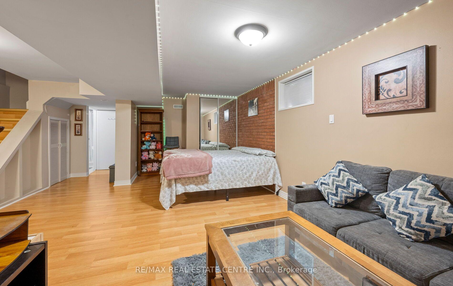 Photo 33 of 4 Ecclestone Drive, Brampton, Brampton West — HOMEH