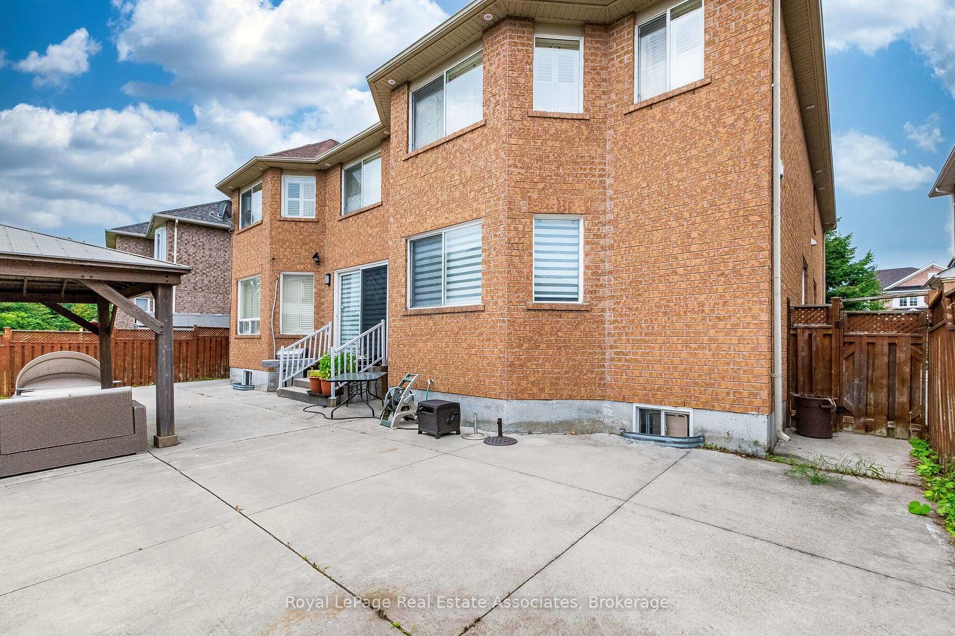 Photo 49 of 37 Latania Boulevard, Brampton, Vales of Castlemore — HOMEH