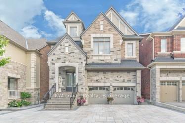 Front of 92 Giardina Crescent S