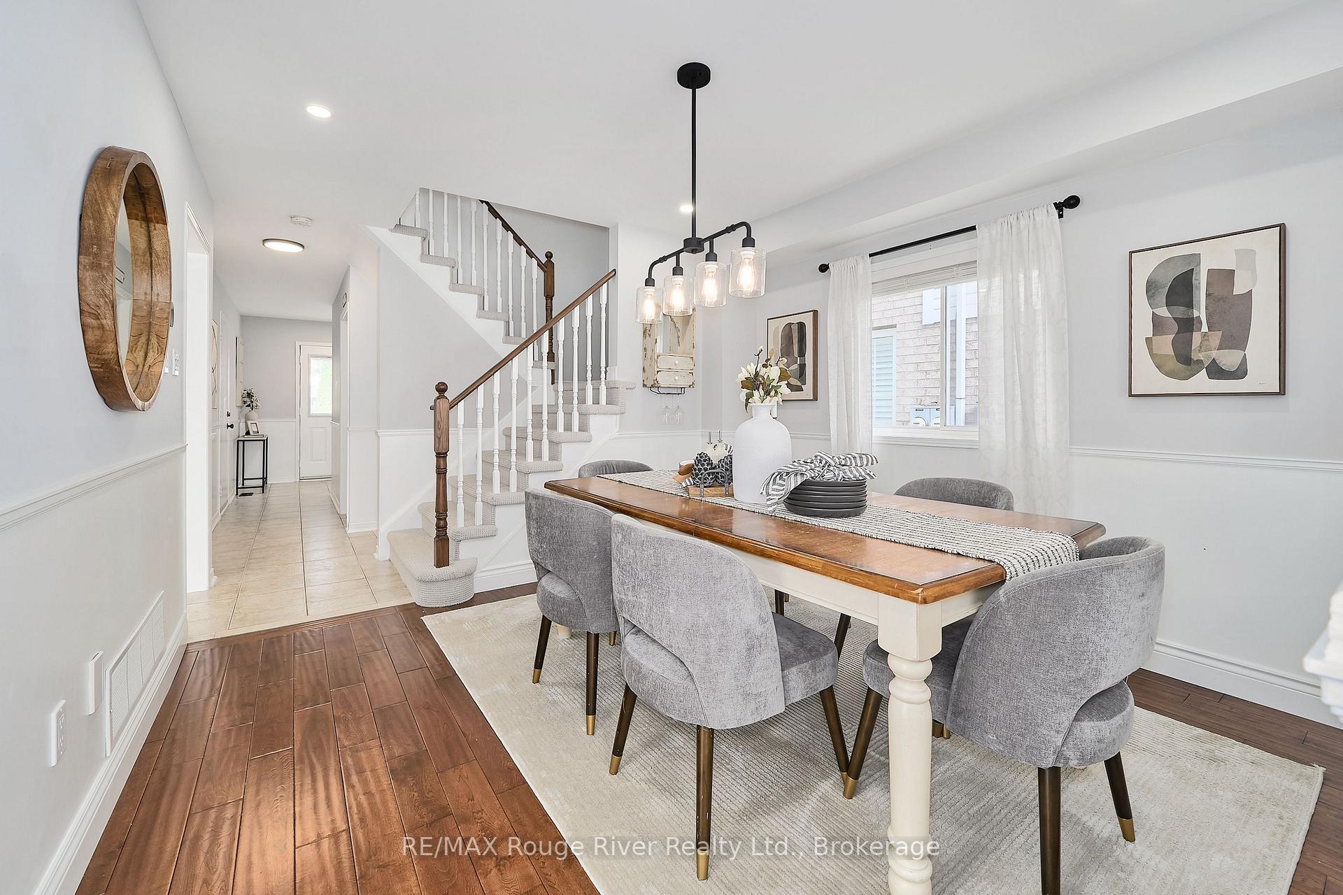 Photo 11 of 112 Bannister Street, Clarington, Bowmanville — HOMEH