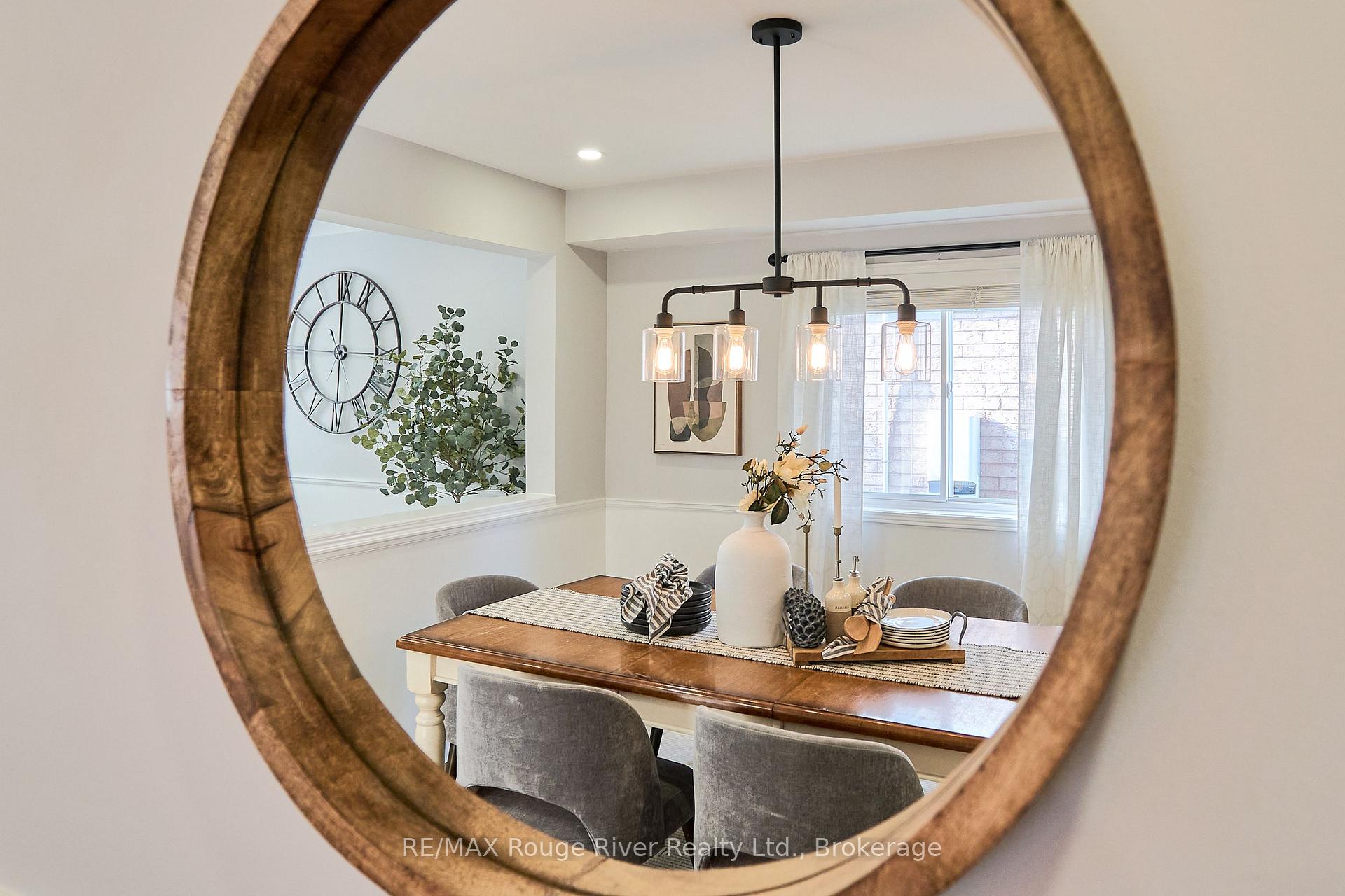 Photo 12 of 112 Bannister Street, Clarington, Bowmanville — HOMEH