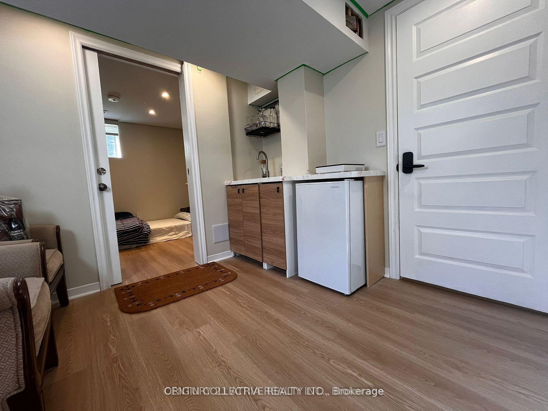 Photo 1 of 280 Thirtieth Street, Etobicoke, Alderwood — HOMEH
