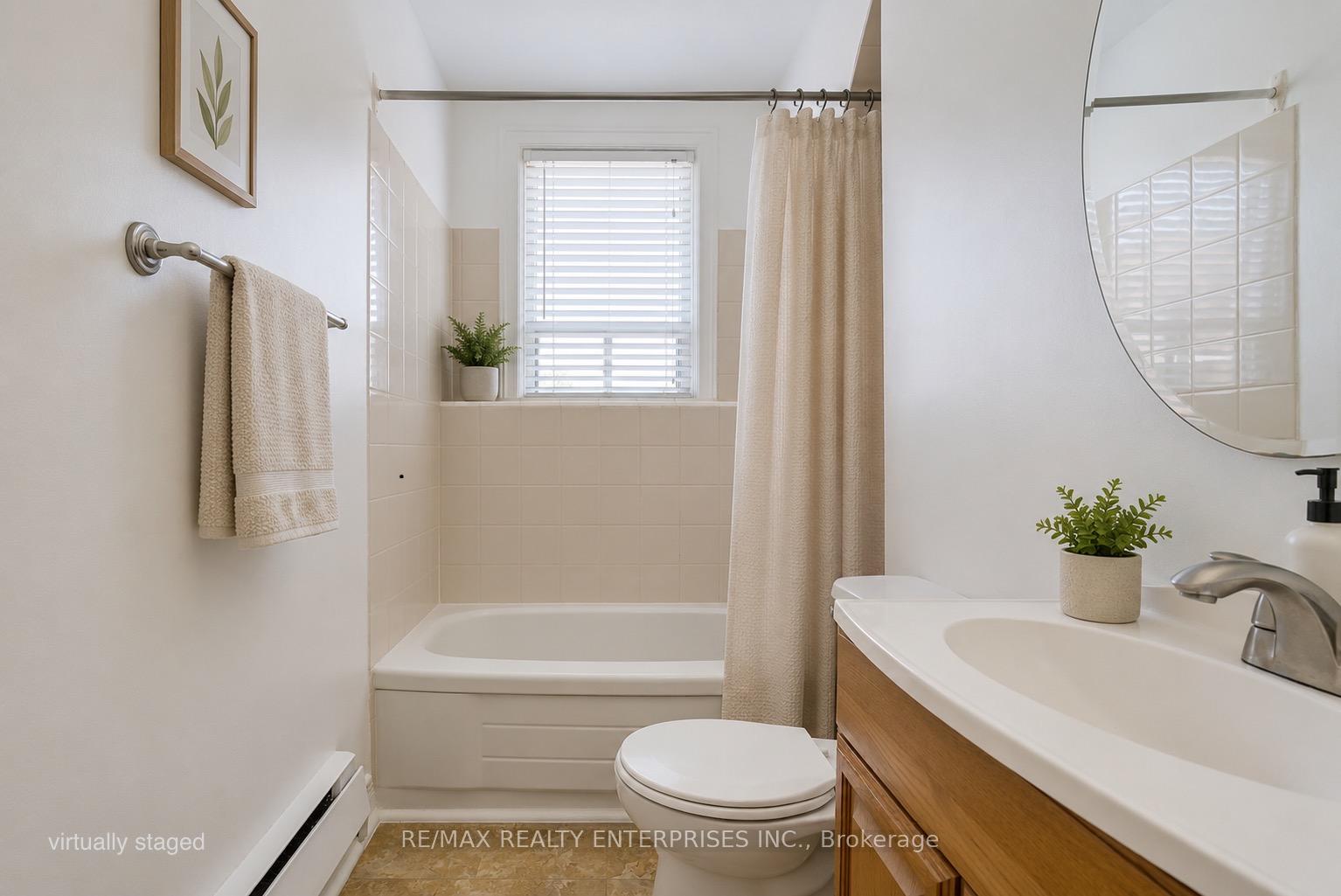 Photo 13 of 488 Logan Avenue, Toronto, South Riverdale — HOMEH