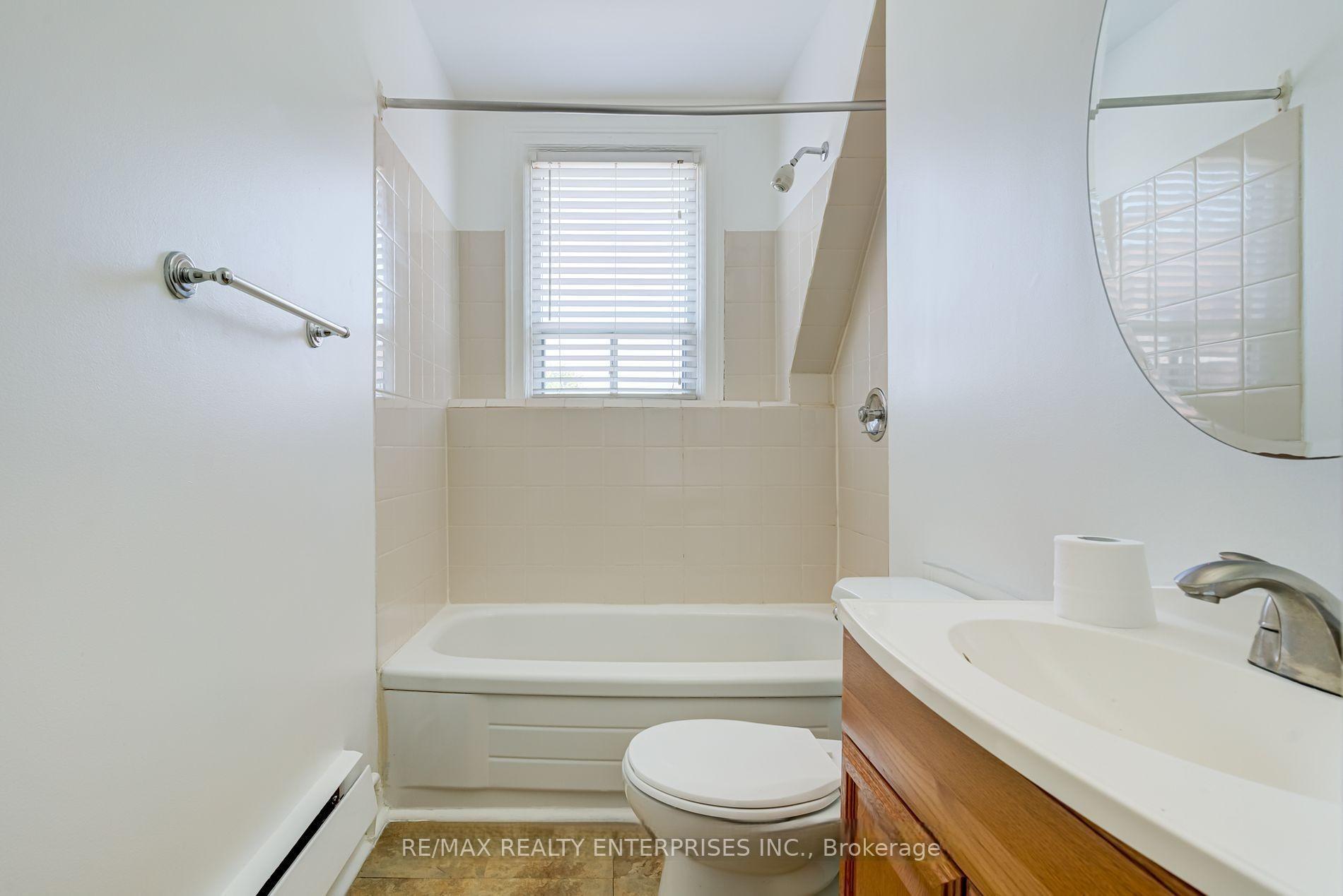 Photo 14 of 488 Logan Avenue, Toronto, South Riverdale — HOMEH