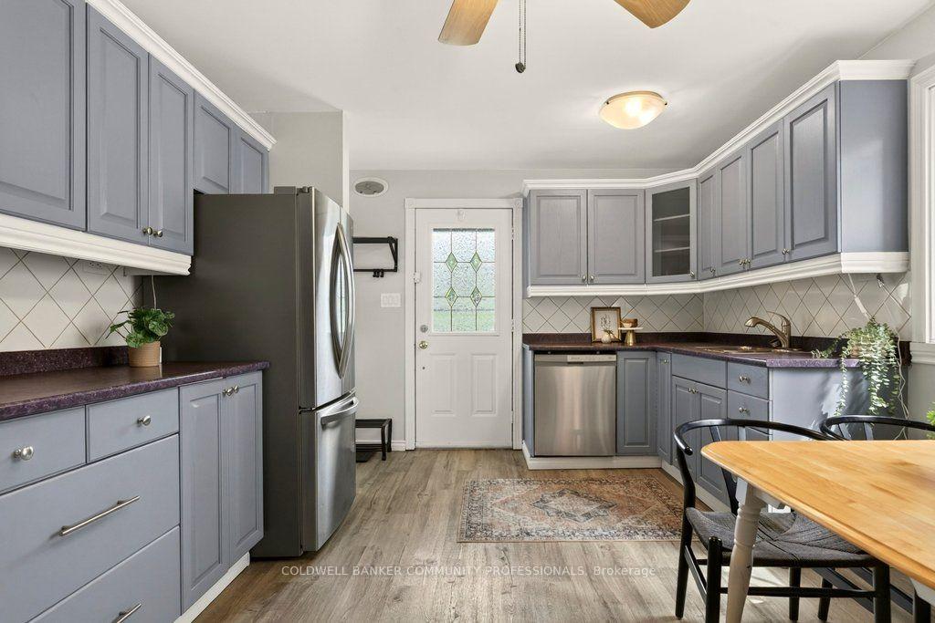 Photo 3 of 780 Garth Street, Hamilton, Westcliffe — HOMEH