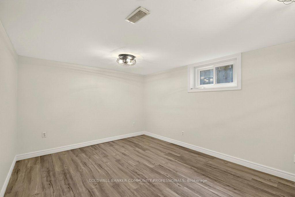 Photo 32 of 780 Garth Street, Hamilton, Westcliffe — HOMEH
