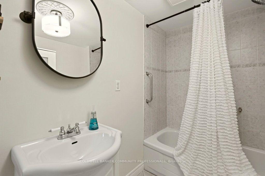 Photo 36 of 780 Garth Street, Hamilton, Westcliffe — HOMEH