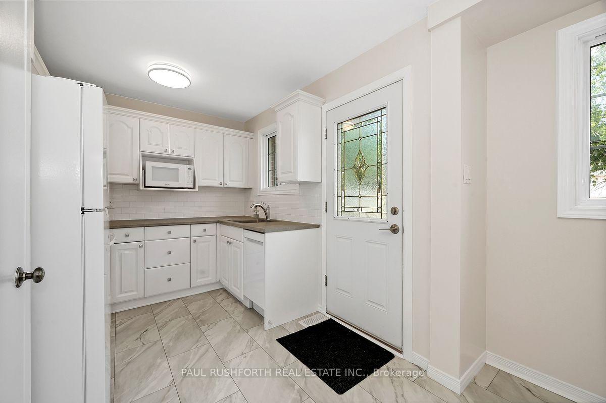 Photo 10 of 939 Greenbriar Avenue, Ottawa, Carleton Heights — HOMEH