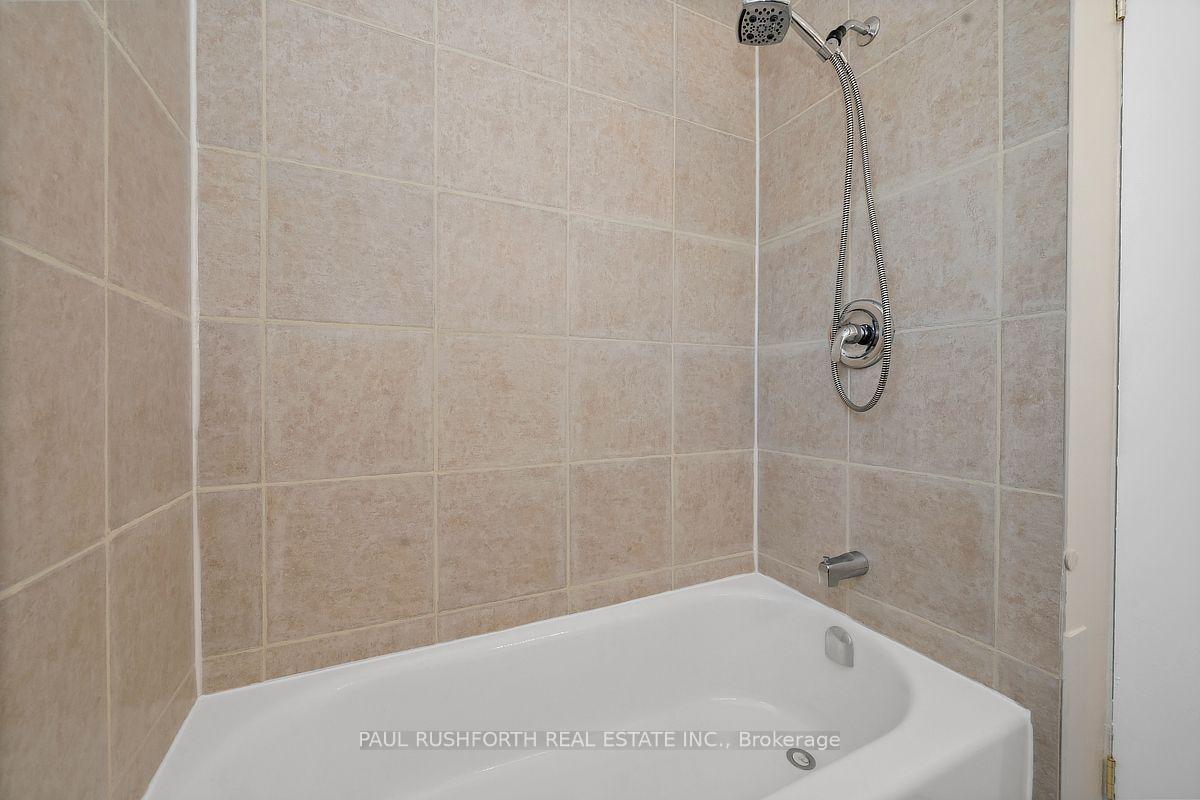 Photo 15 of 939 Greenbriar Avenue, Ottawa, Carleton Heights — HOMEH