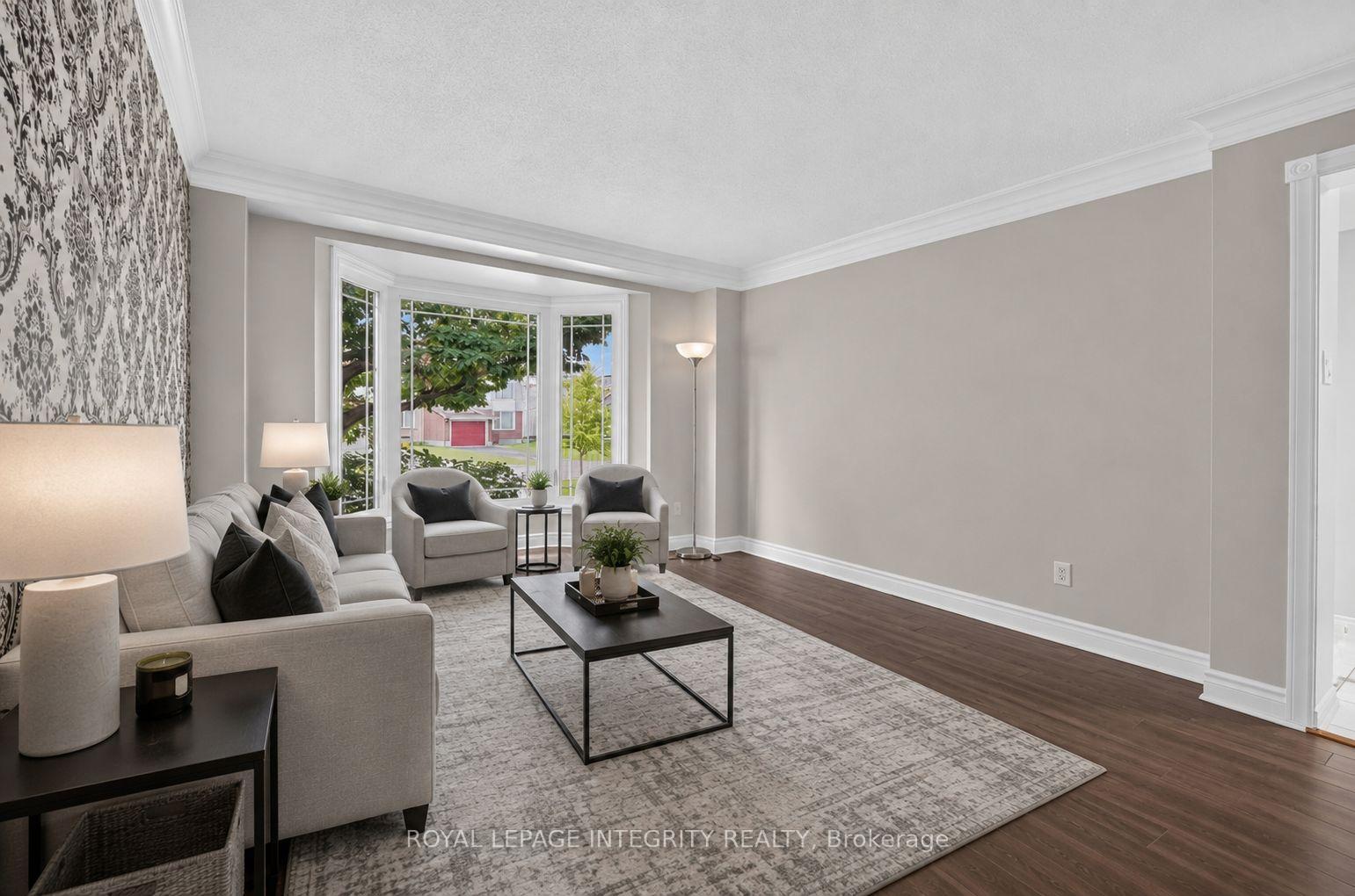 Photo 5 of 1957 Crestmont Place, Ottawa, Chapel Hill South - Orleans Village — HOMEH