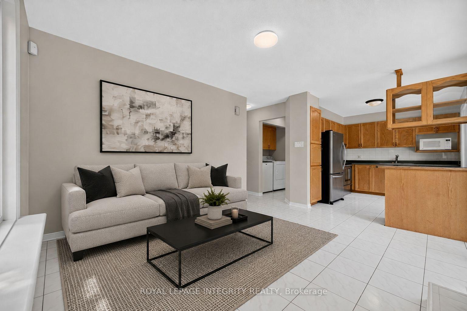 Photo 12 of 1957 Crestmont Place, Ottawa, Chapel Hill South - Orleans Village — HOMEH