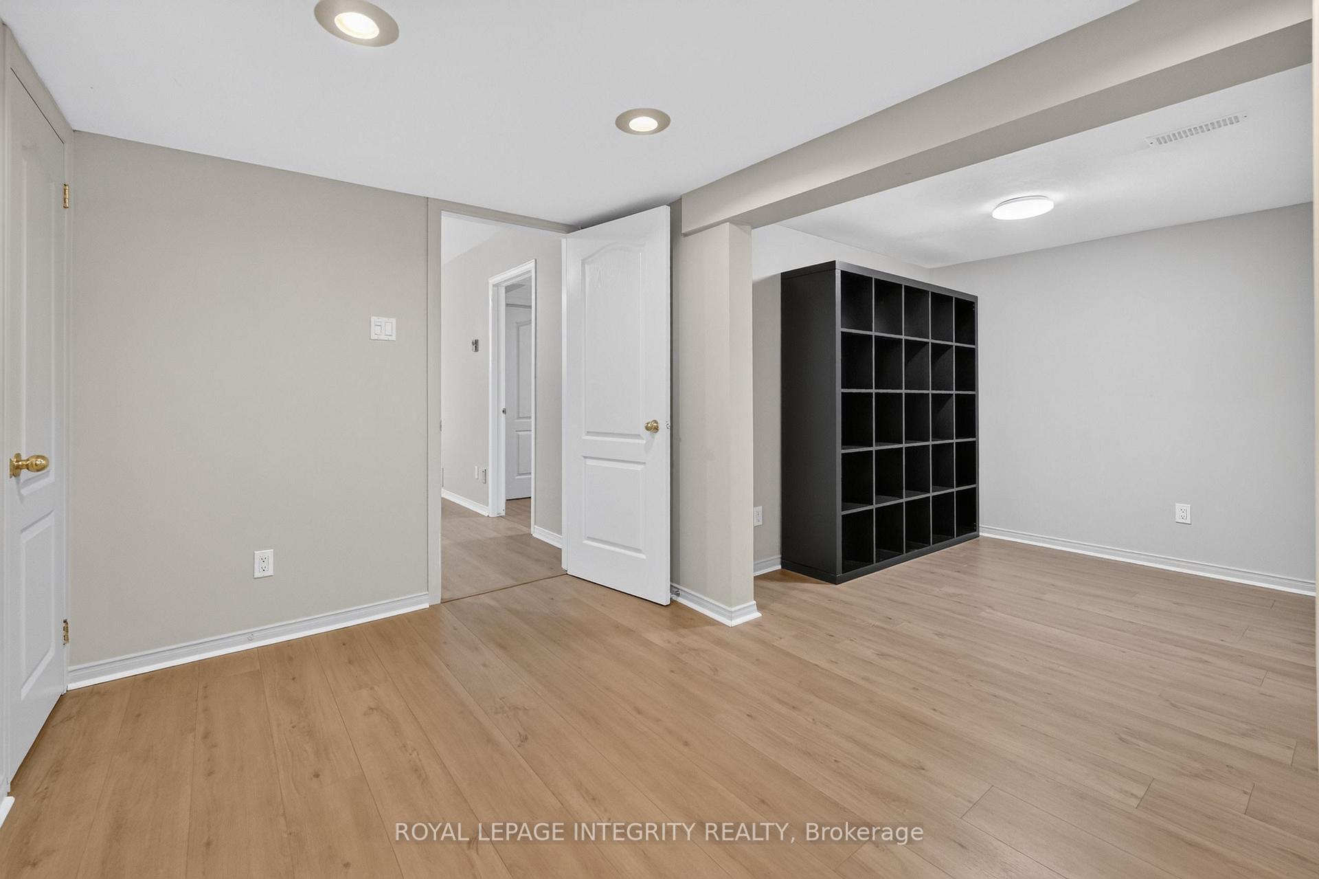 Photo 37 of 1957 Crestmont Place, Ottawa, Chapel Hill South - Orleans Village — HOMEH