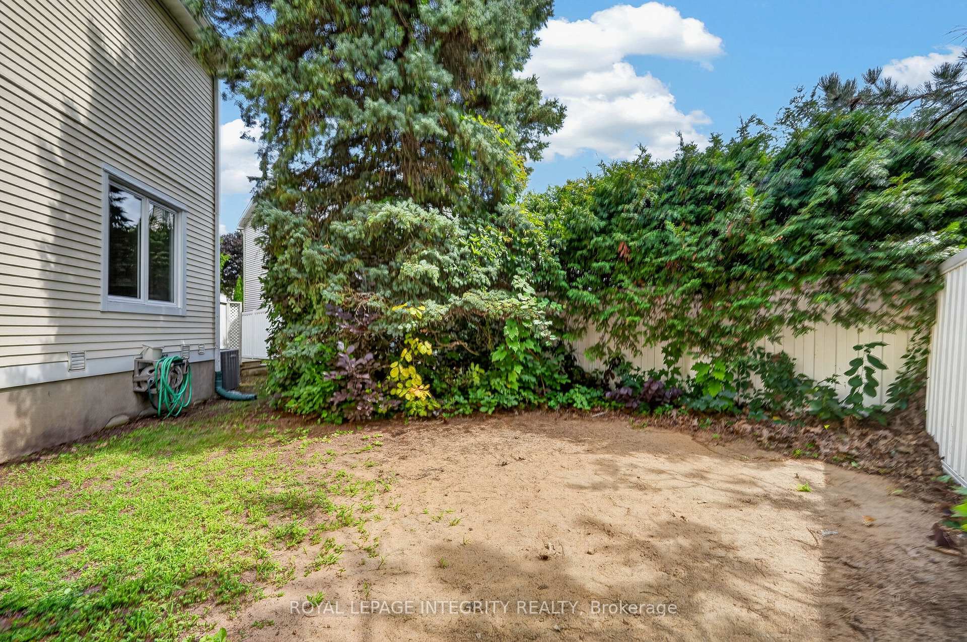 Photo 45 of 1957 Crestmont Place, Ottawa, Chapel Hill South - Orleans Village — HOMEH